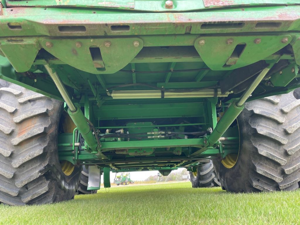 2008 John Deere 9870 STS Combine