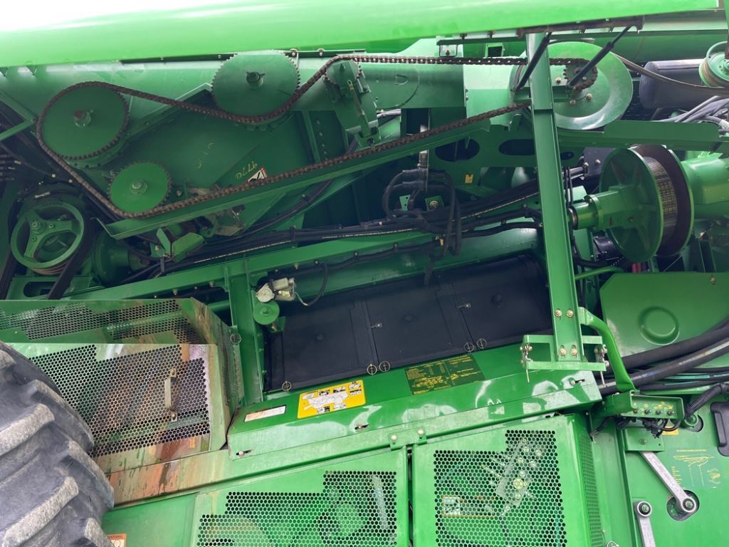 2008 John Deere 9870 STS Combine