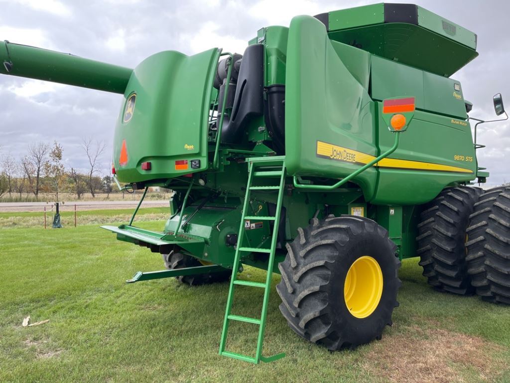 2008 John Deere 9870 STS Combine