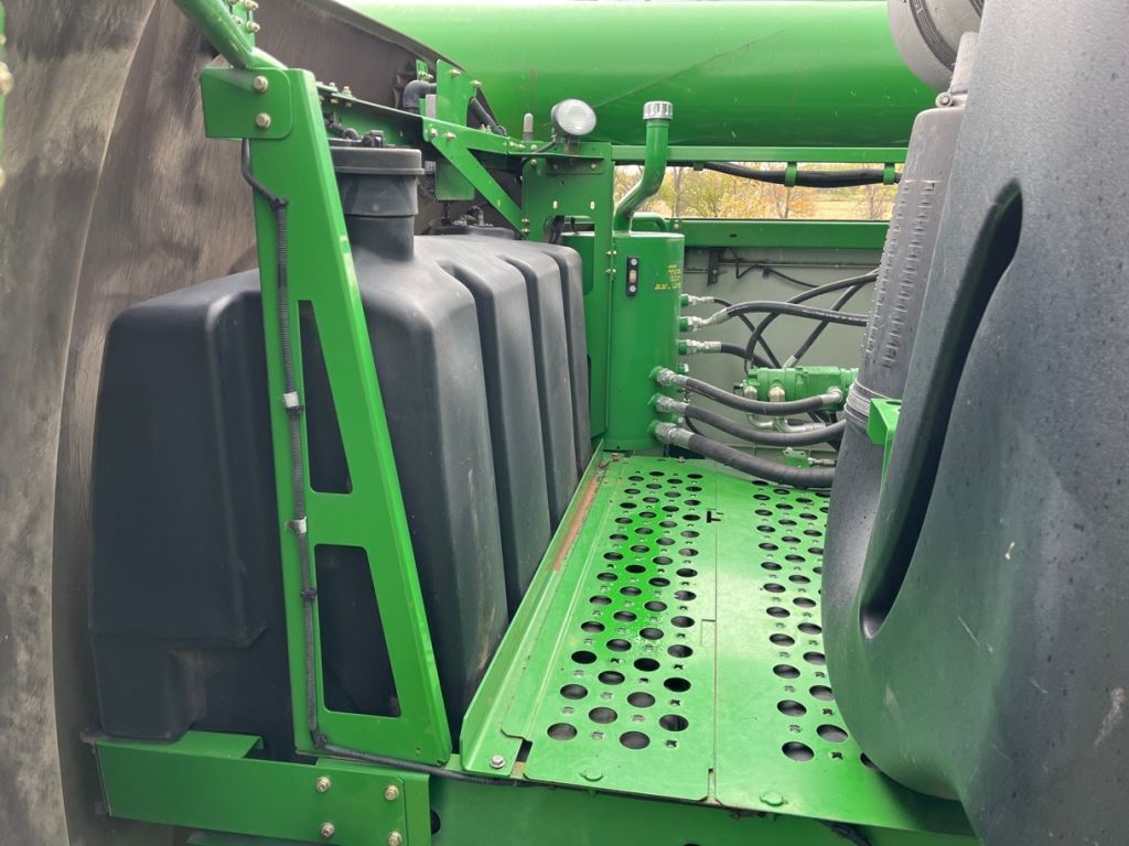 2008 John Deere 9870 STS Combine