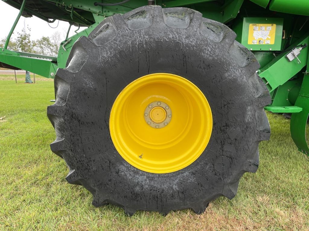 2008 John Deere 9870 STS Combine