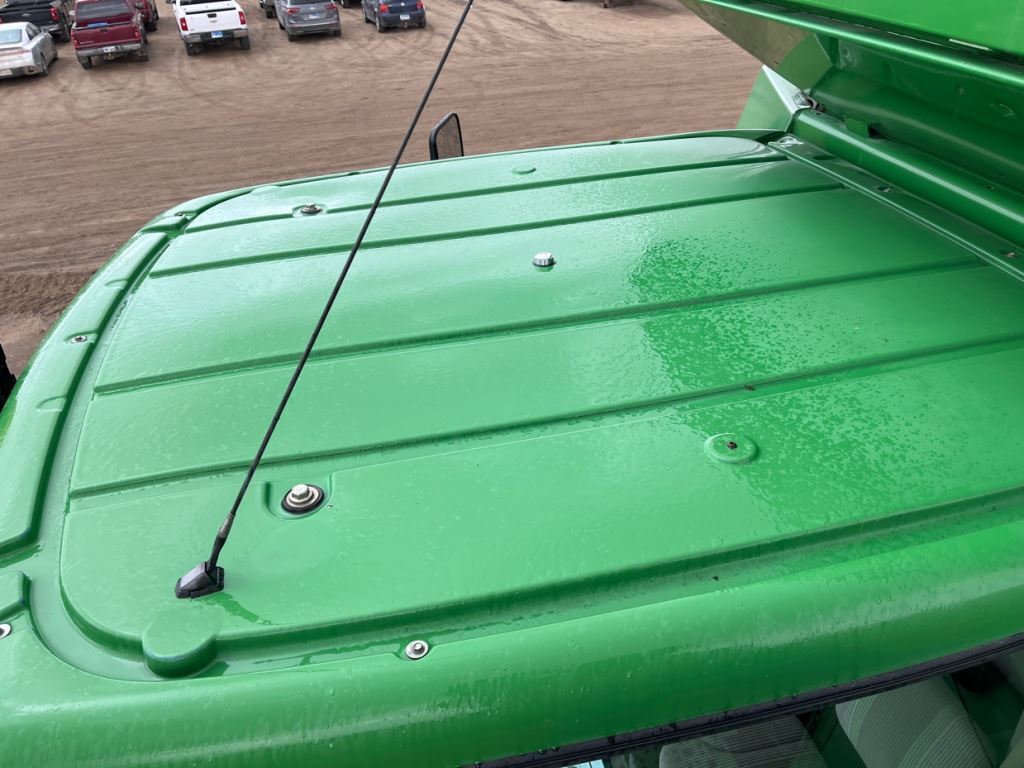2008 John Deere 9870 STS Combine