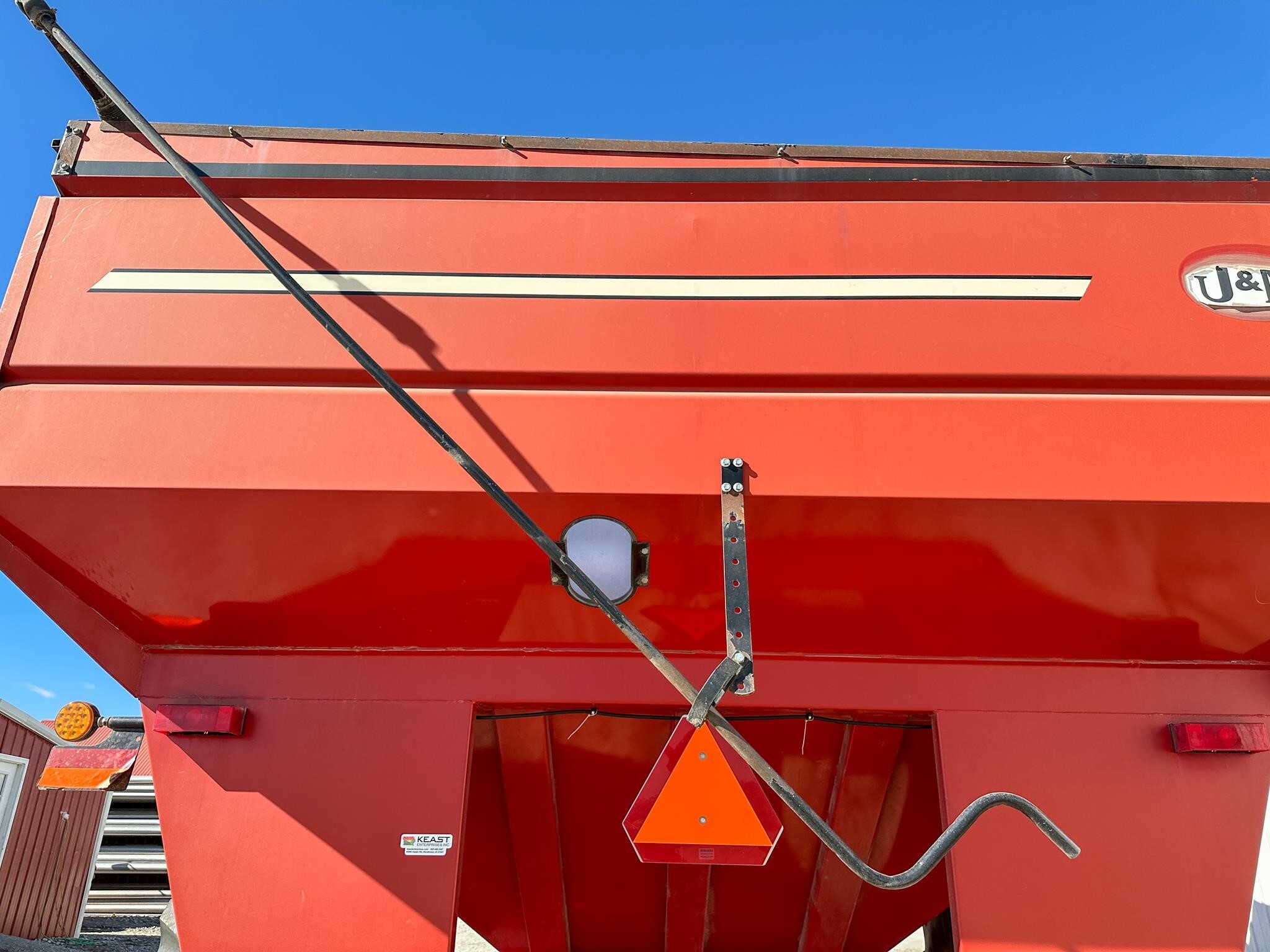 2010 J&M 875 Grain Cart