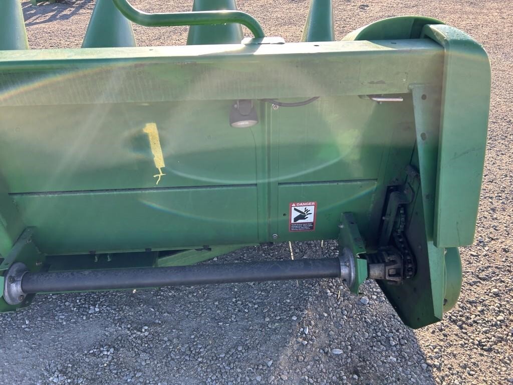2010 John Deere 612C Corn Head