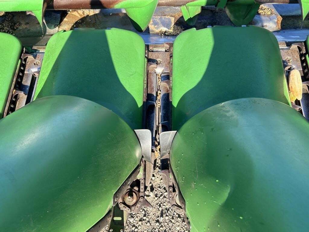 2010 John Deere 612C Corn Head