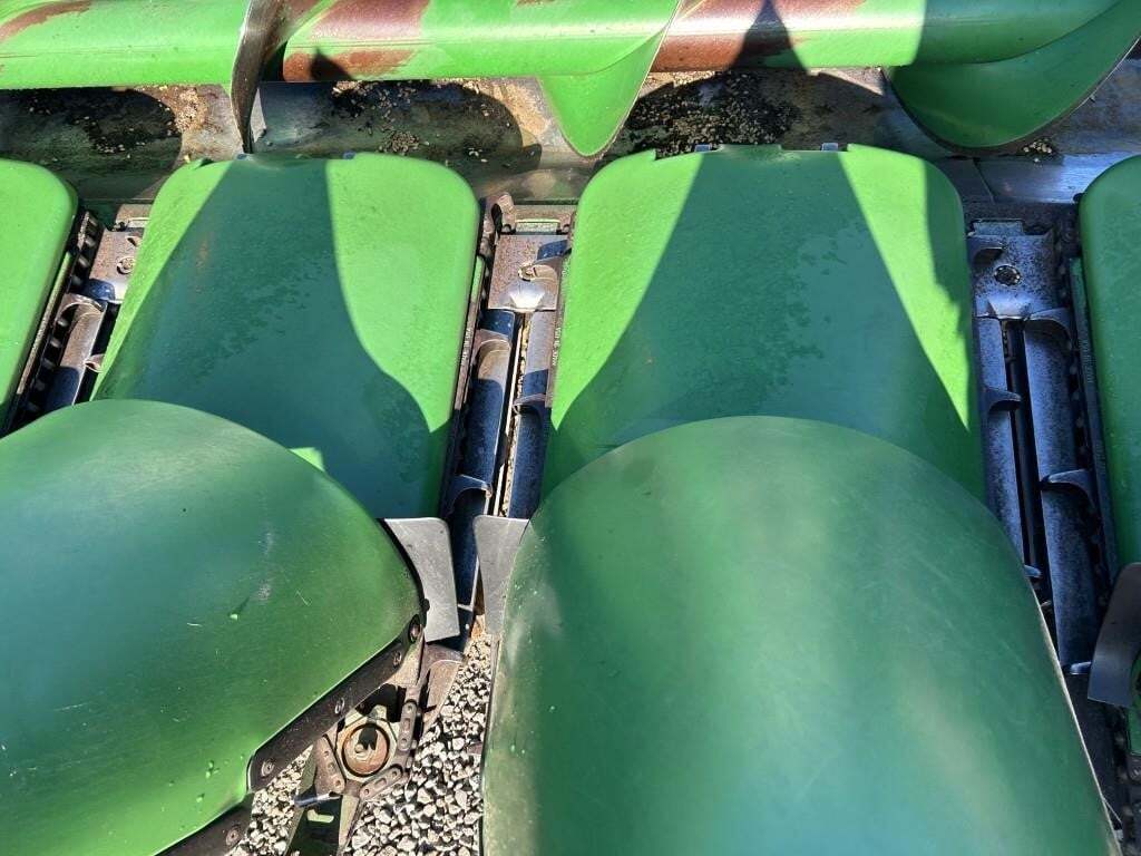 2010 John Deere 612C Corn Head