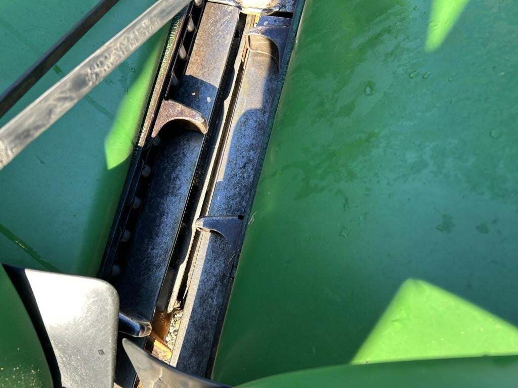 2010 John Deere 612C Corn Head