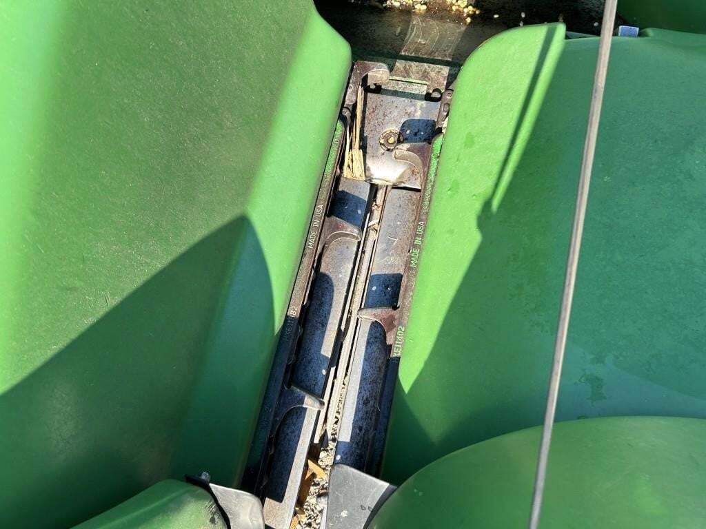 2010 John Deere 612C Corn Head