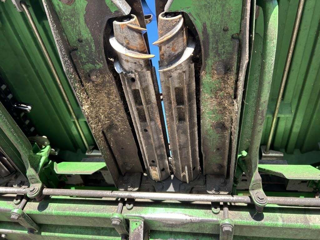 2010 John Deere 612C Corn Head