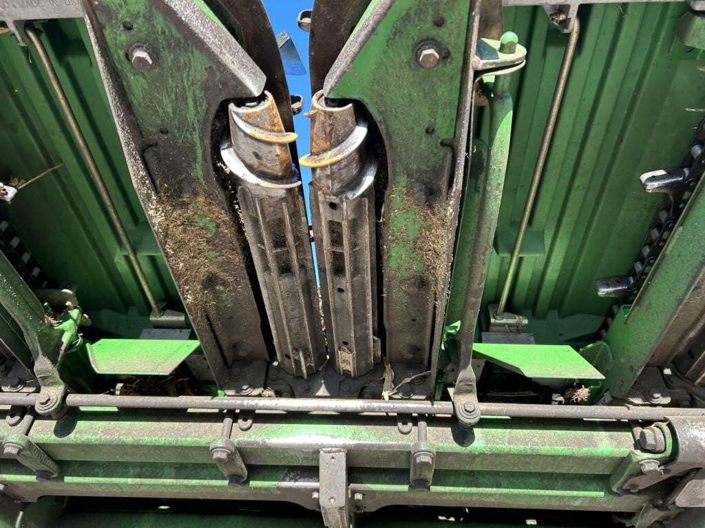 2010 John Deere 612C Corn Head