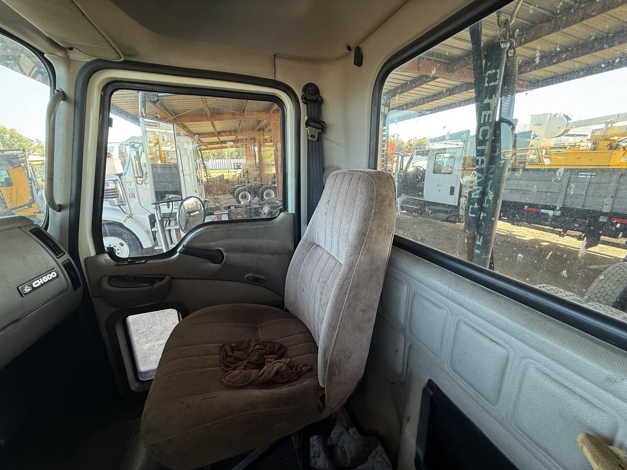 2007 Mack CHN613 Semi Trucks/Trailer