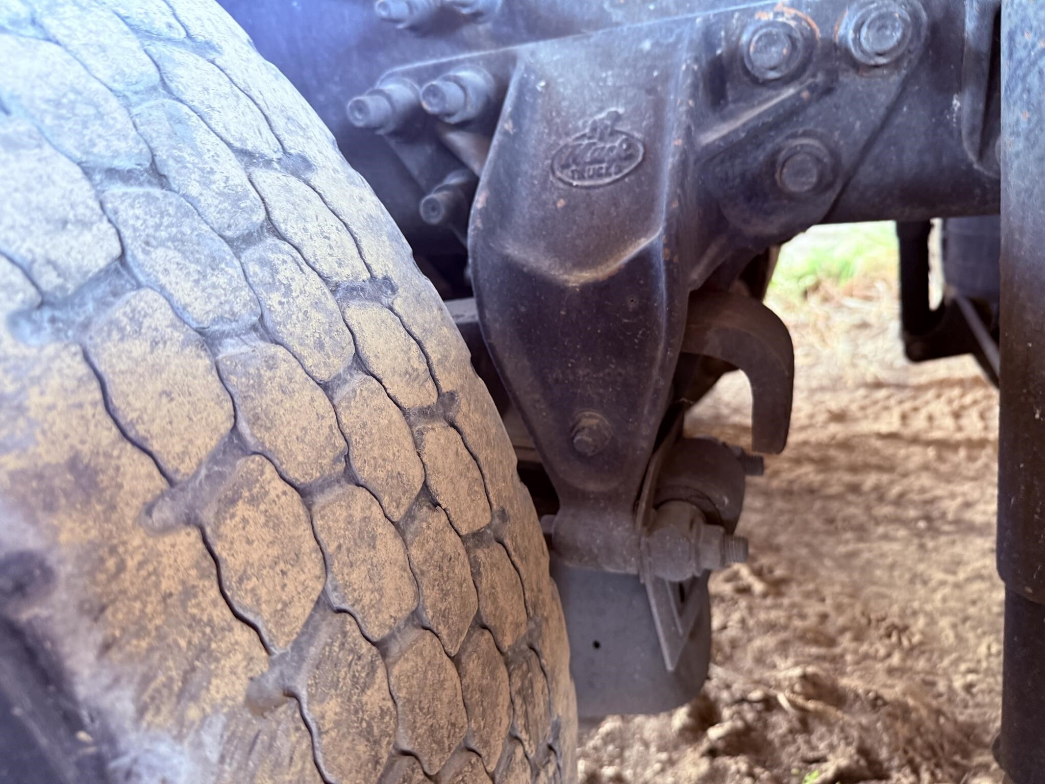 2007 Mack CHN613 Semi Trucks/Trailer