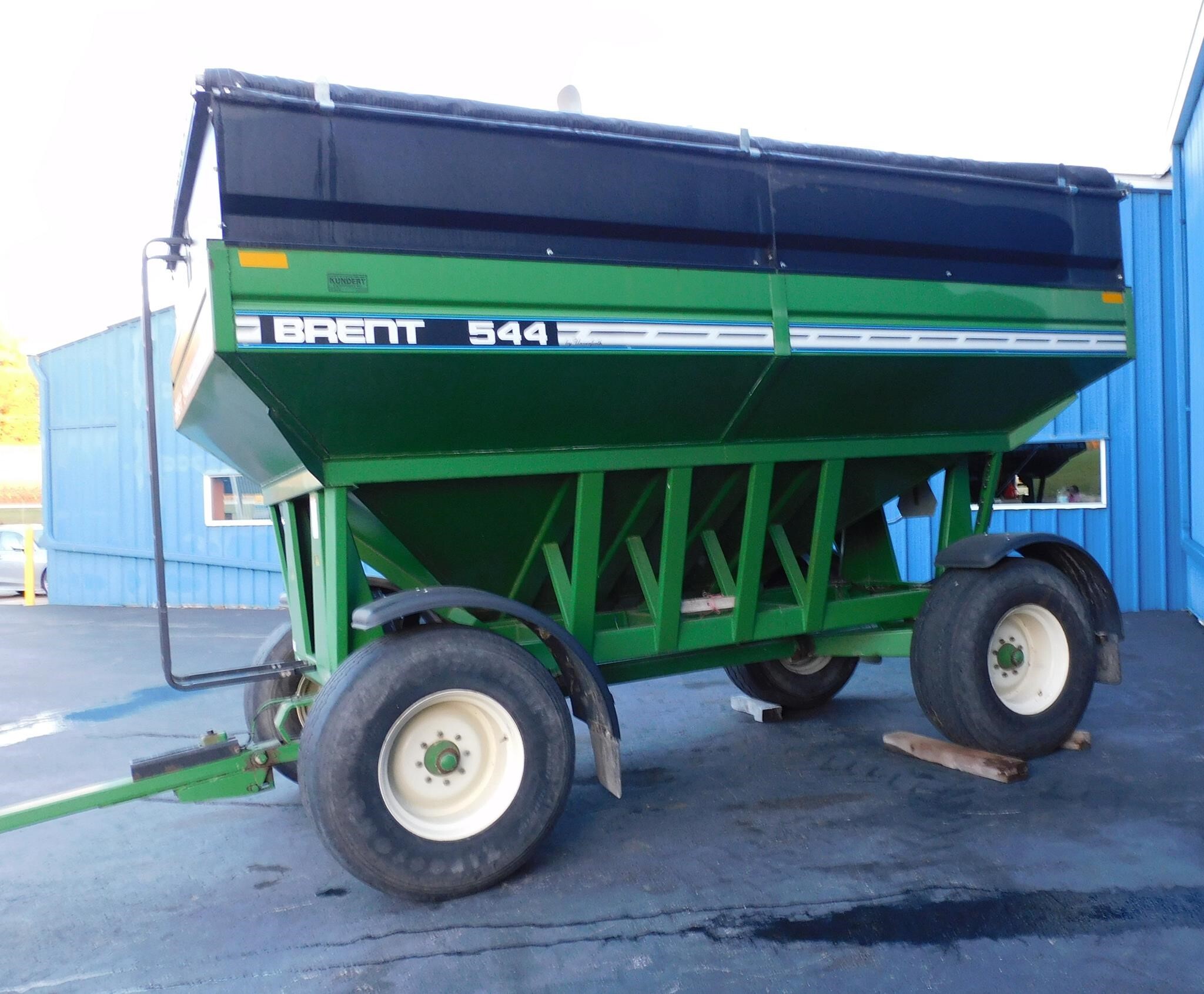  Brent 544 Gravity Wagon
