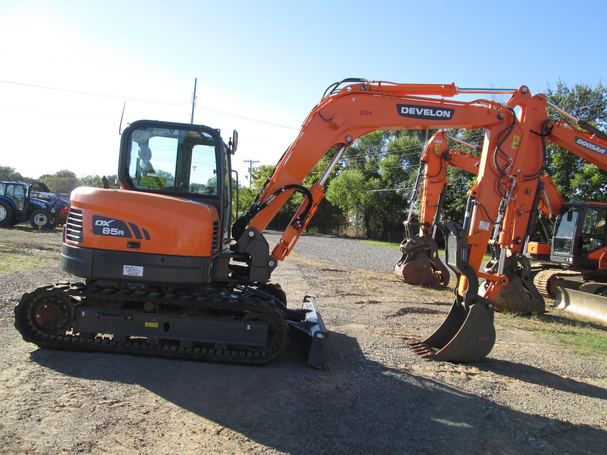 2023 DEVELON DX85R-3 Crawler