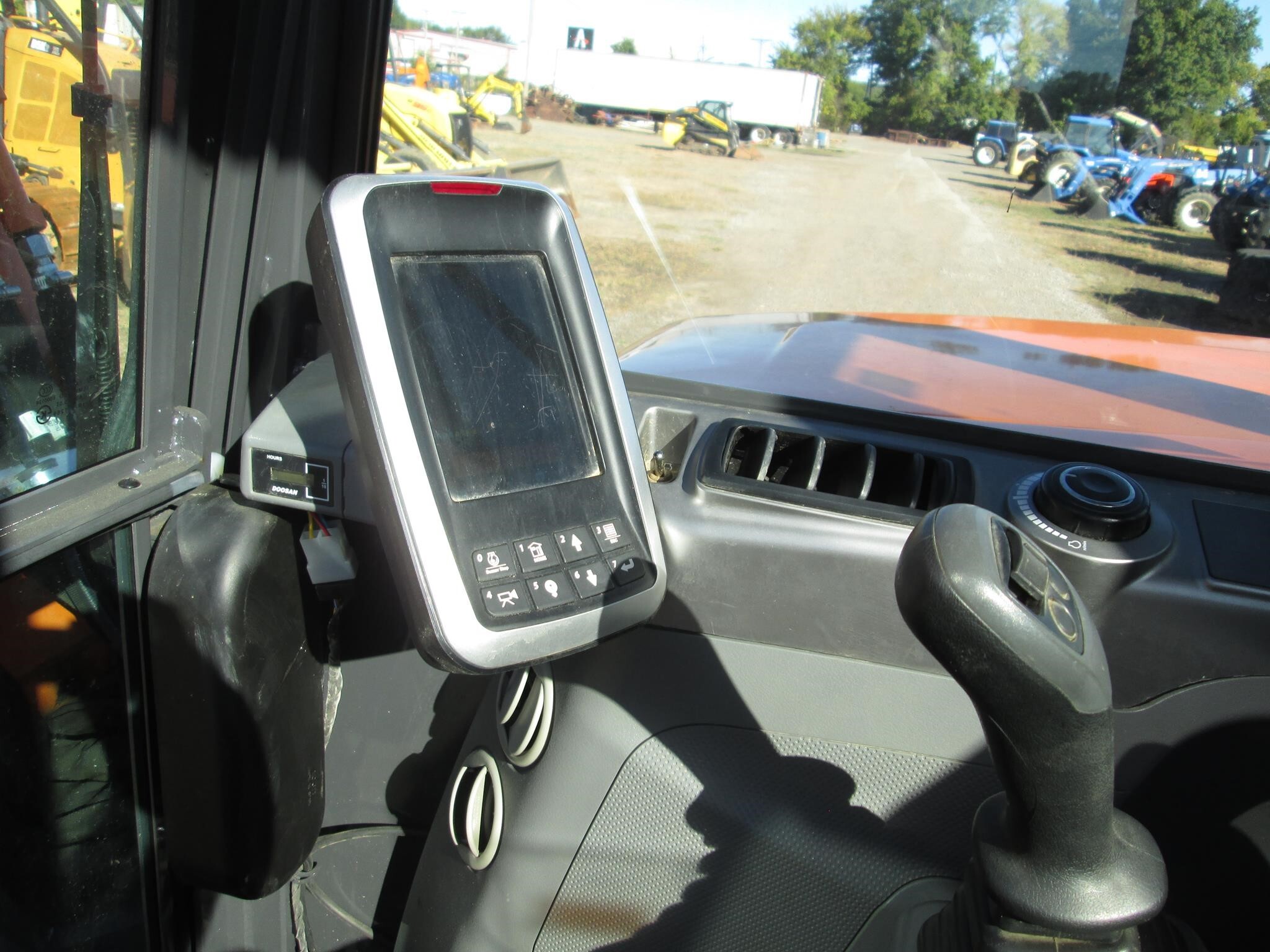 2023 DEVELON DX85R-3 Crawler