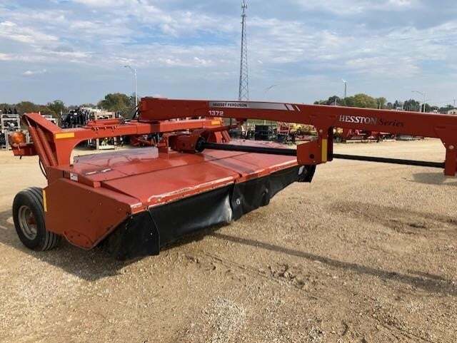  Massey Ferguson 1372 Mower Conditioner