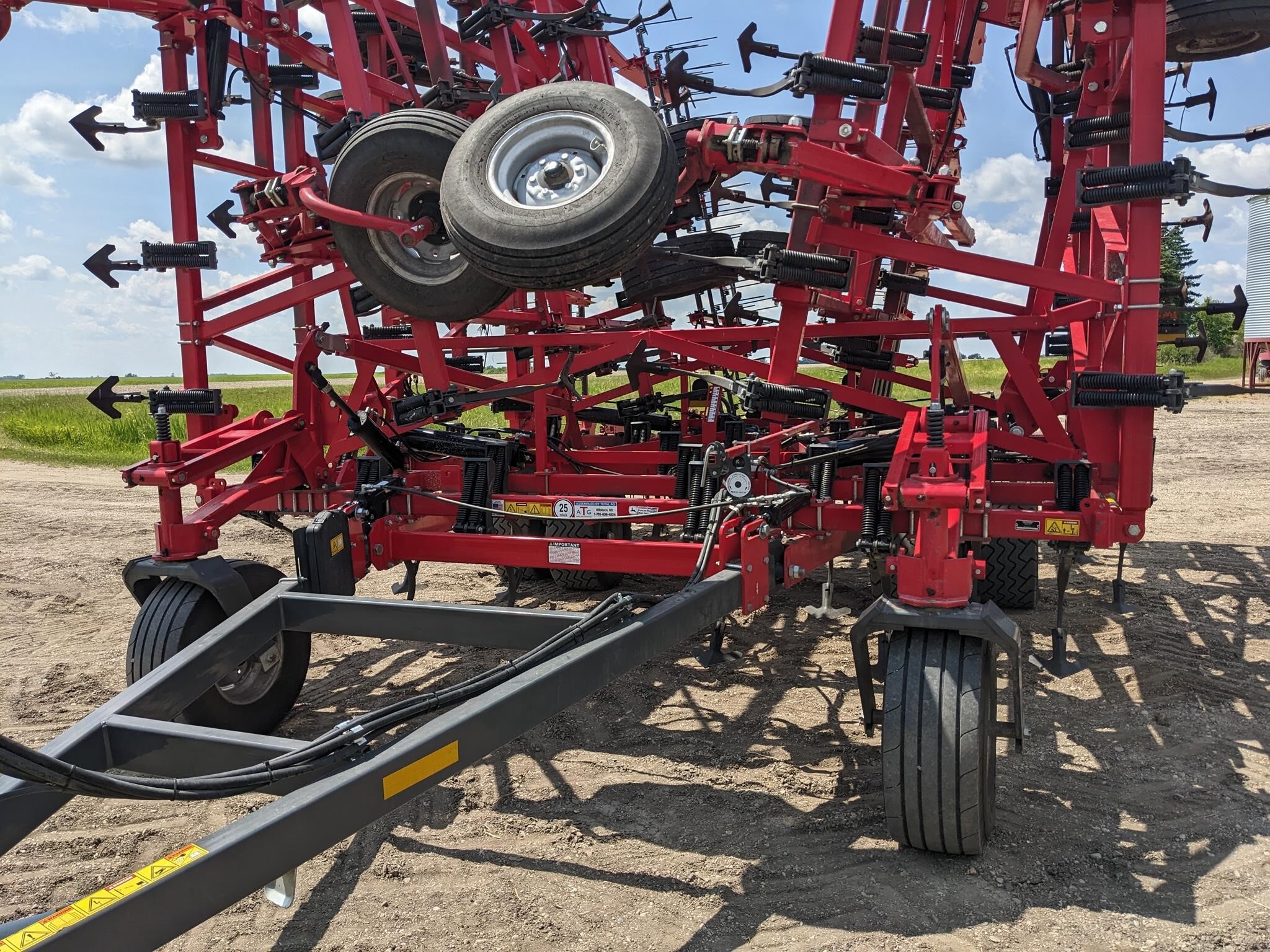 2023 Wil-Rich Quad X-2 Field Cultivator