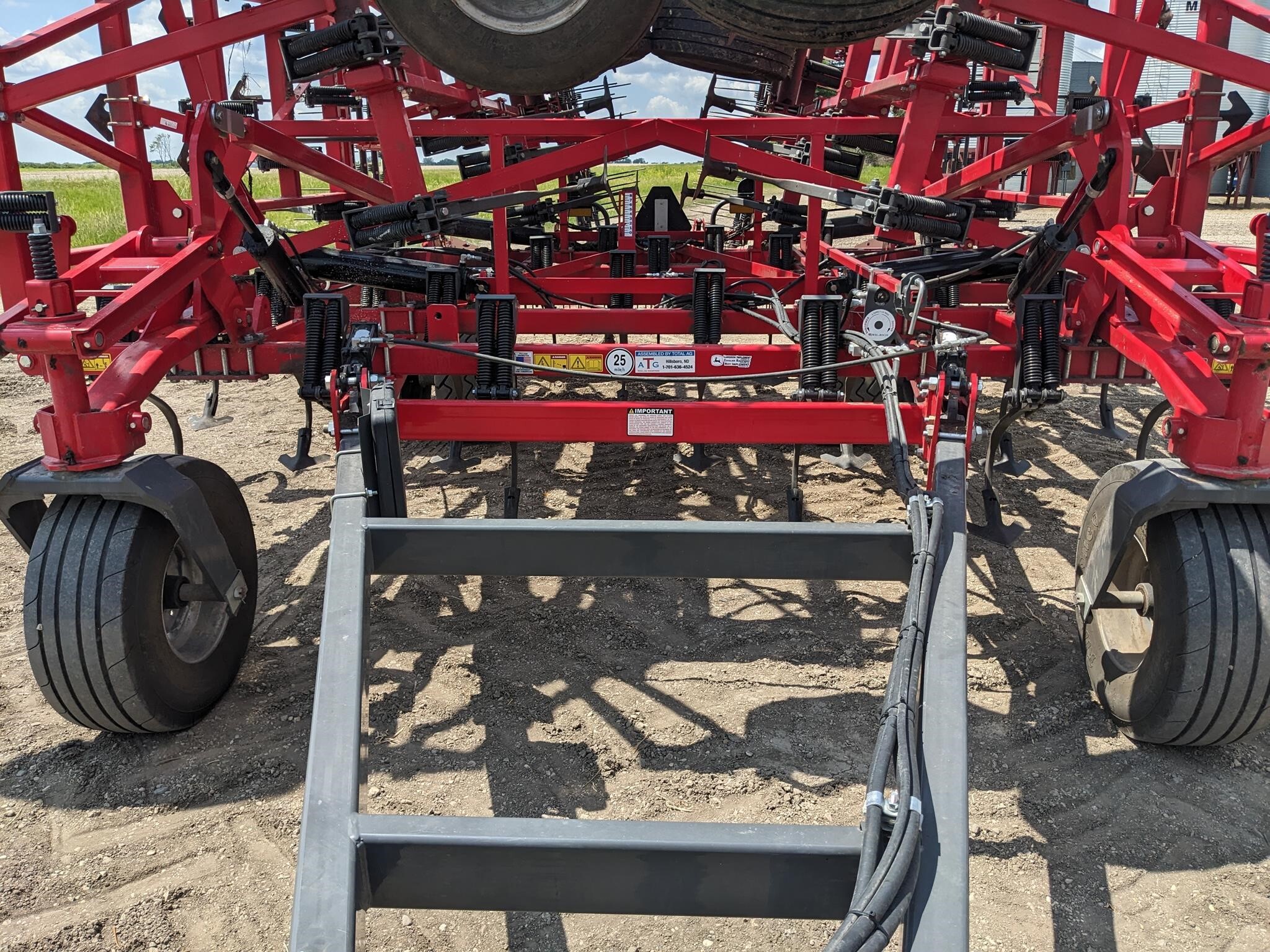 2023 Wil-Rich Quad X-2 Field Cultivator