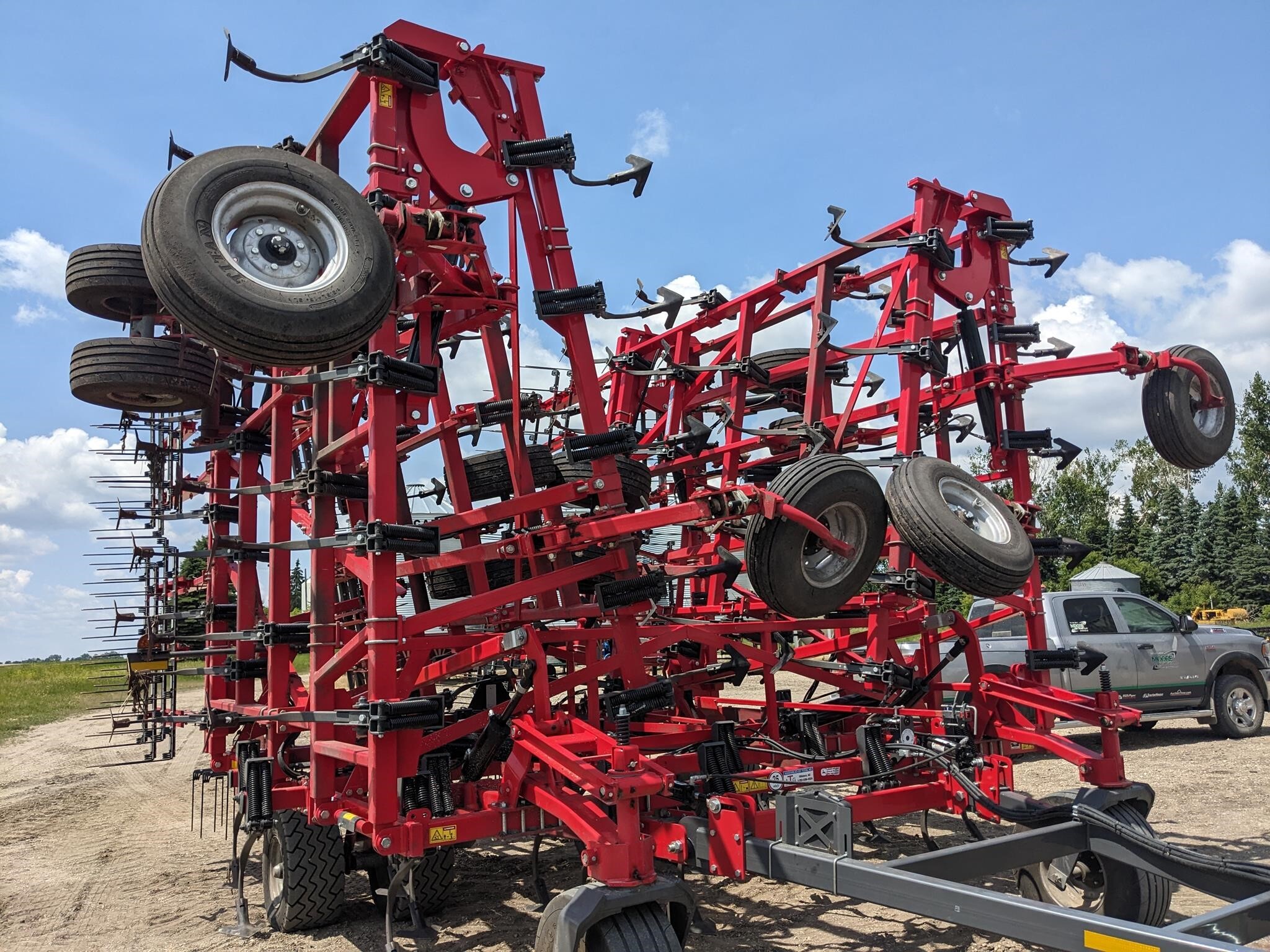 2023 Wil-Rich Quad X-2 Field Cultivator