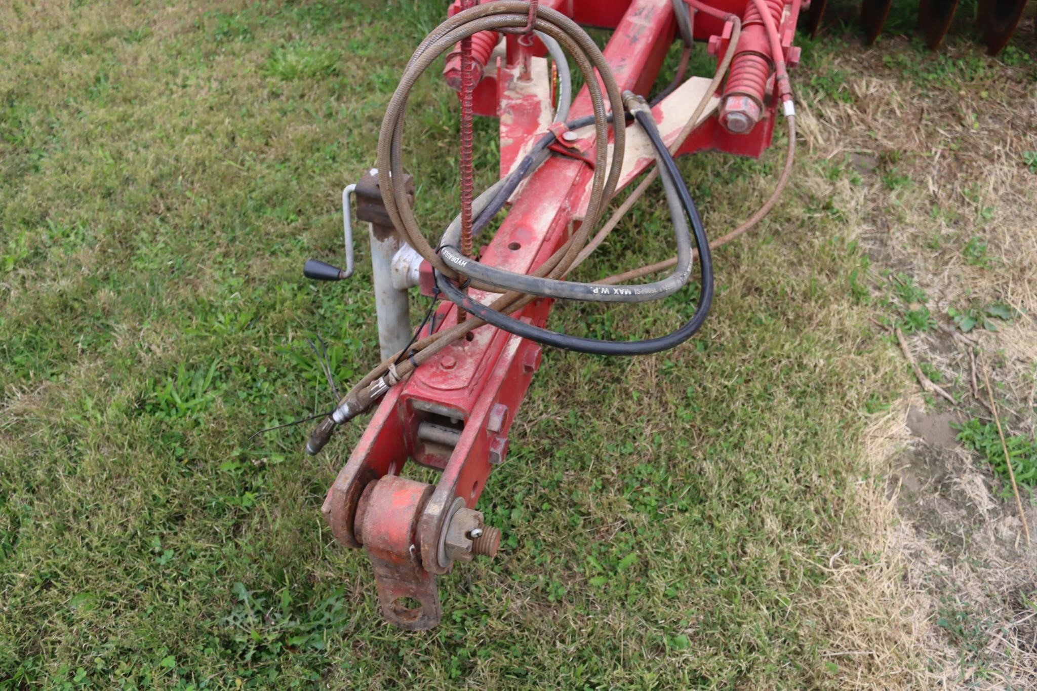  Krause 3100 Soil Finisher