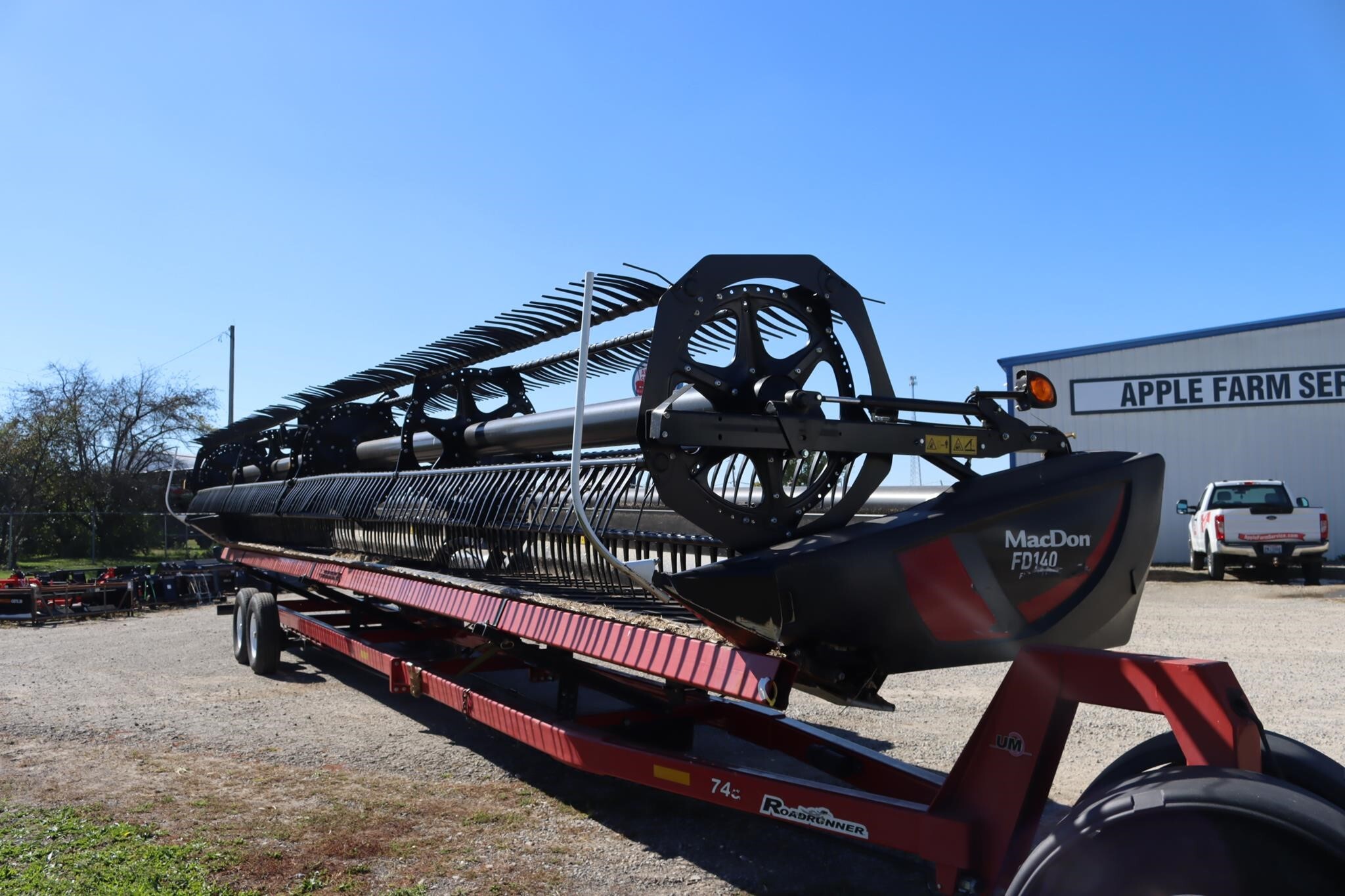 2018 MacDon FD140 Platform