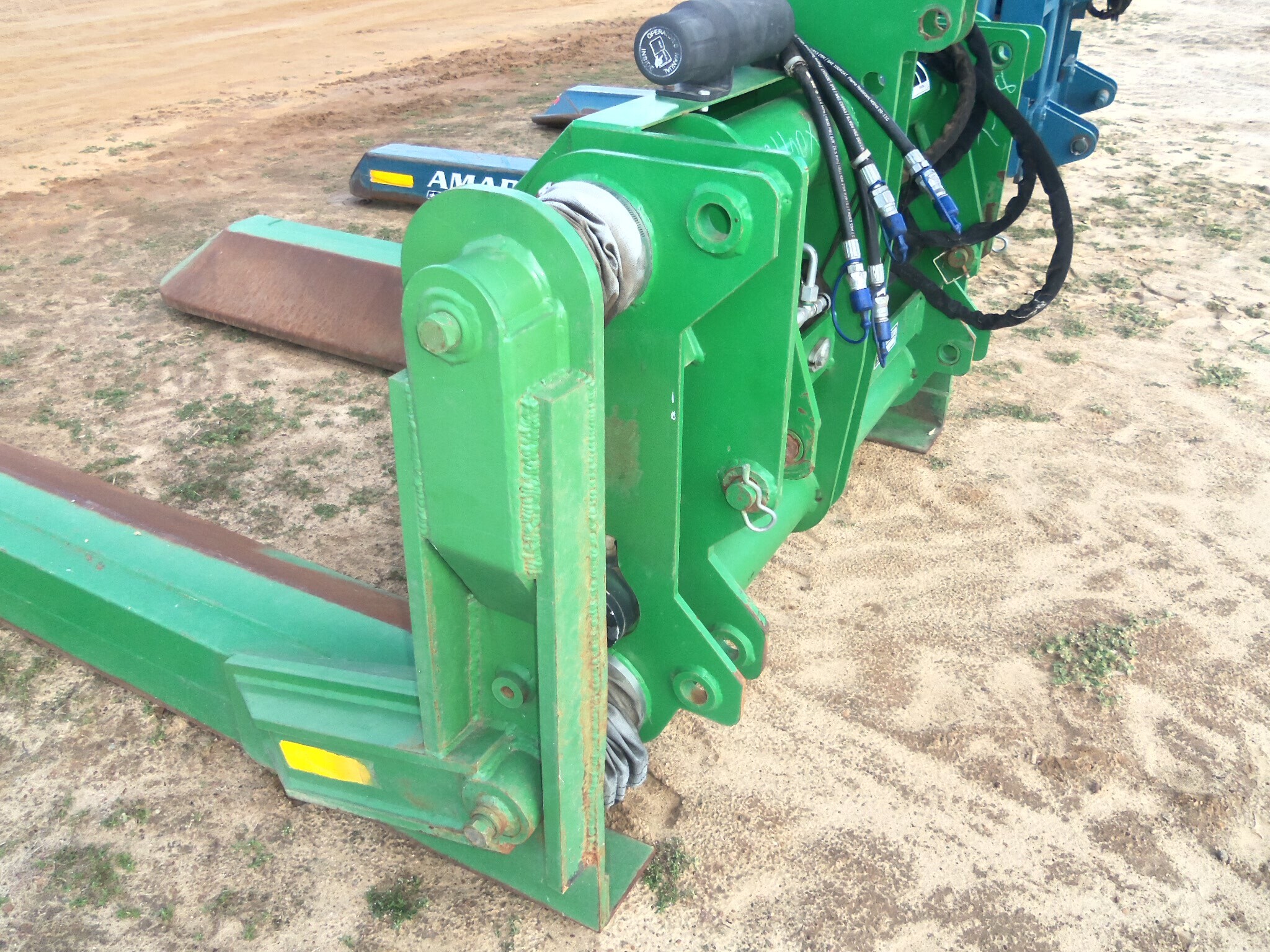 2018 Frontier CM11 Cotton Equipment