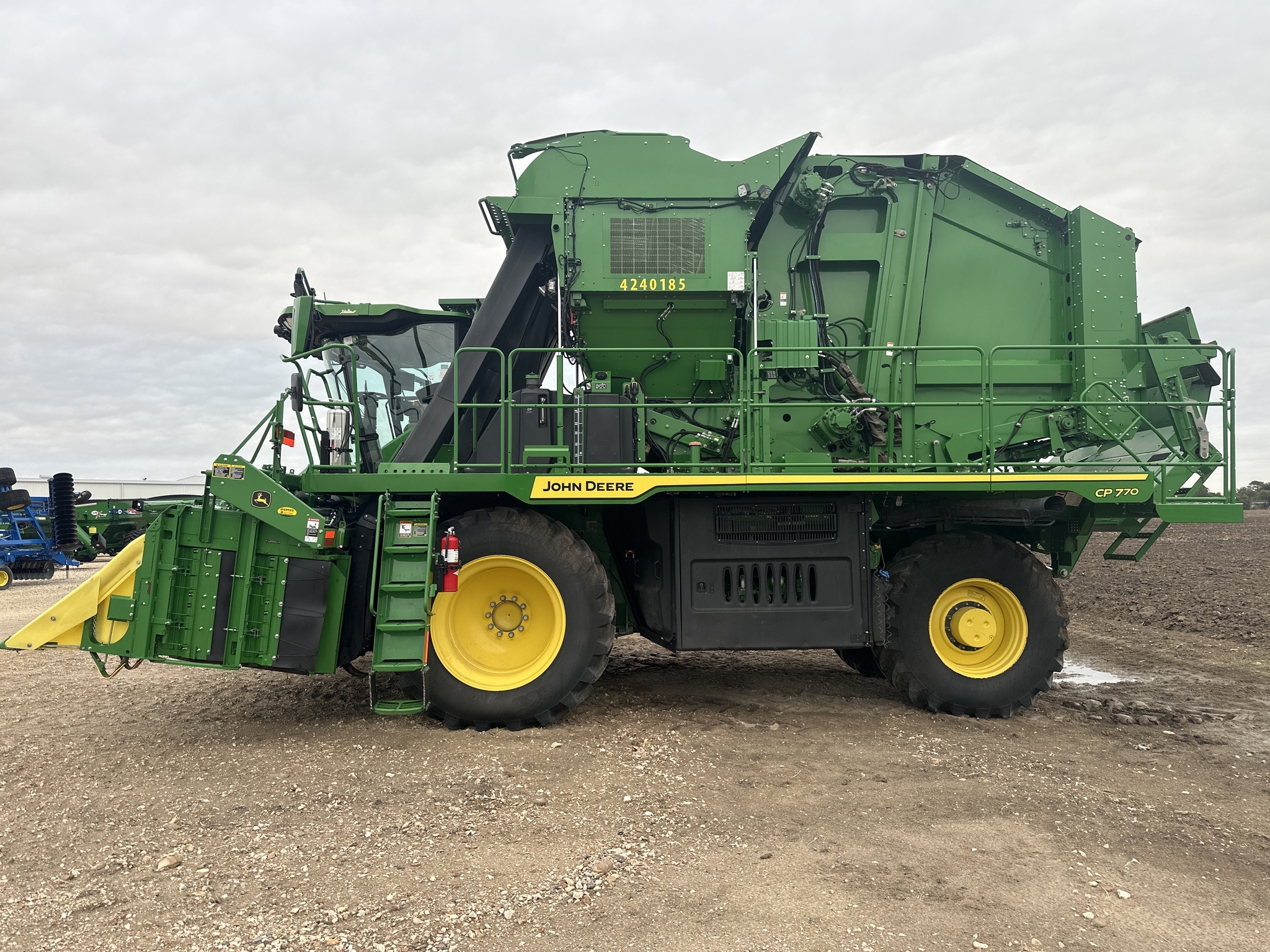 2024 John Deere CP770 Cotton Equipment