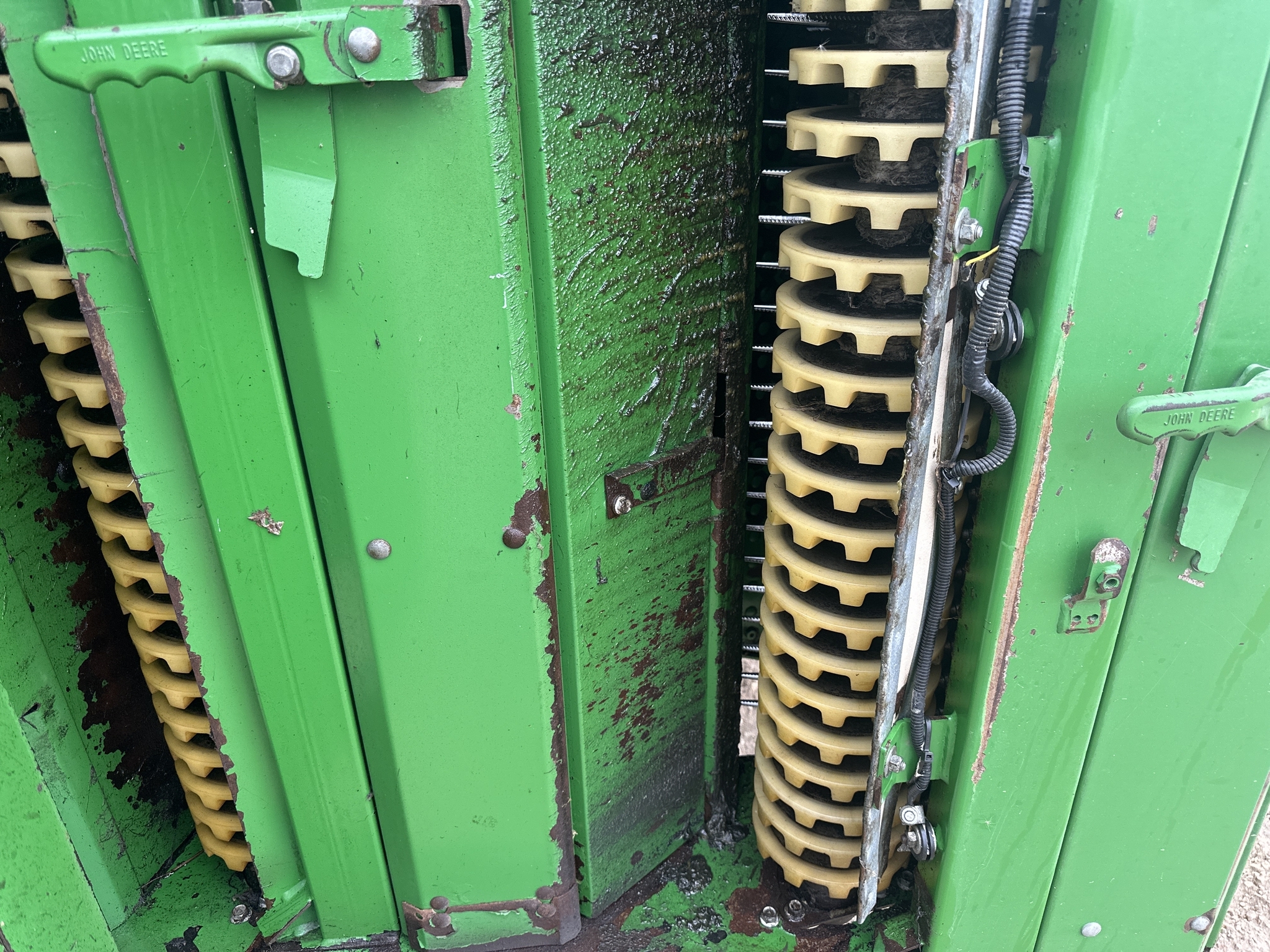 2024 John Deere CP770 Cotton Equipment