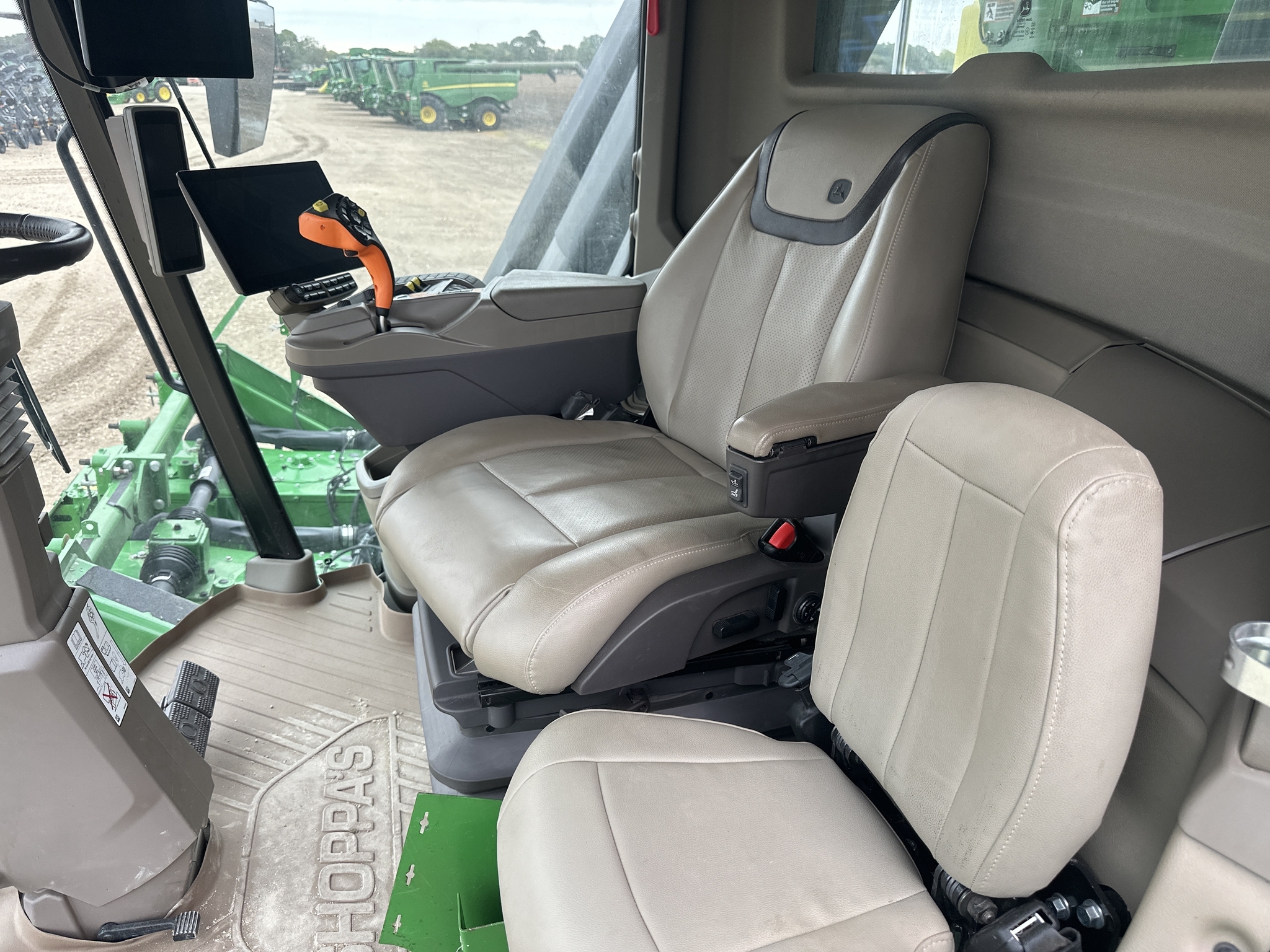 2024 John Deere CP770 Cotton Equipment