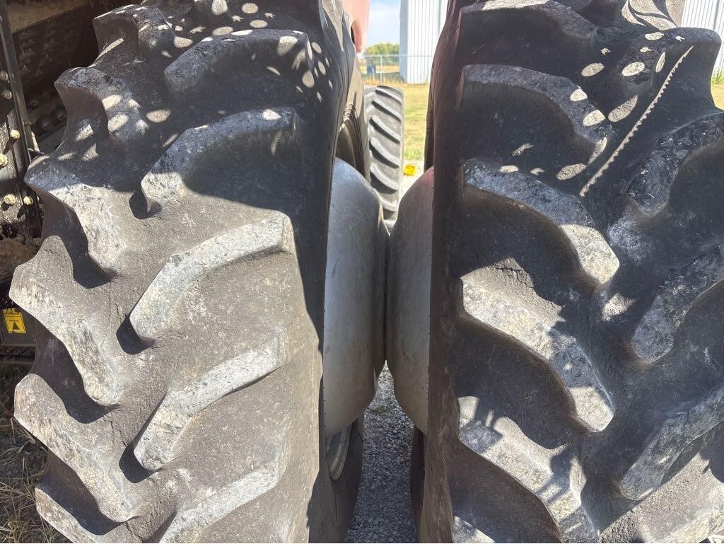 2011 Case IH 6088 Combine