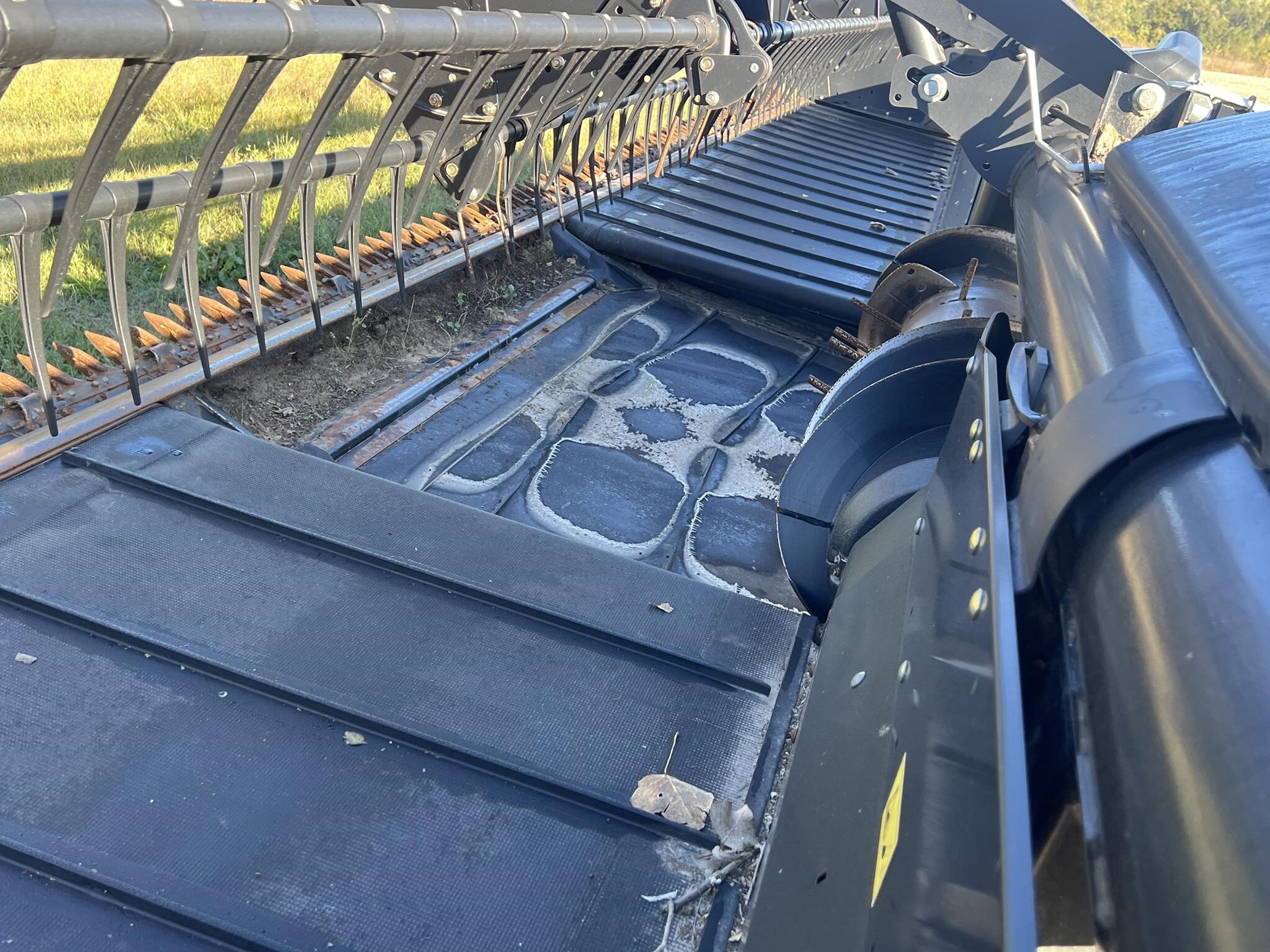 2016 MacDon FD75 Platform