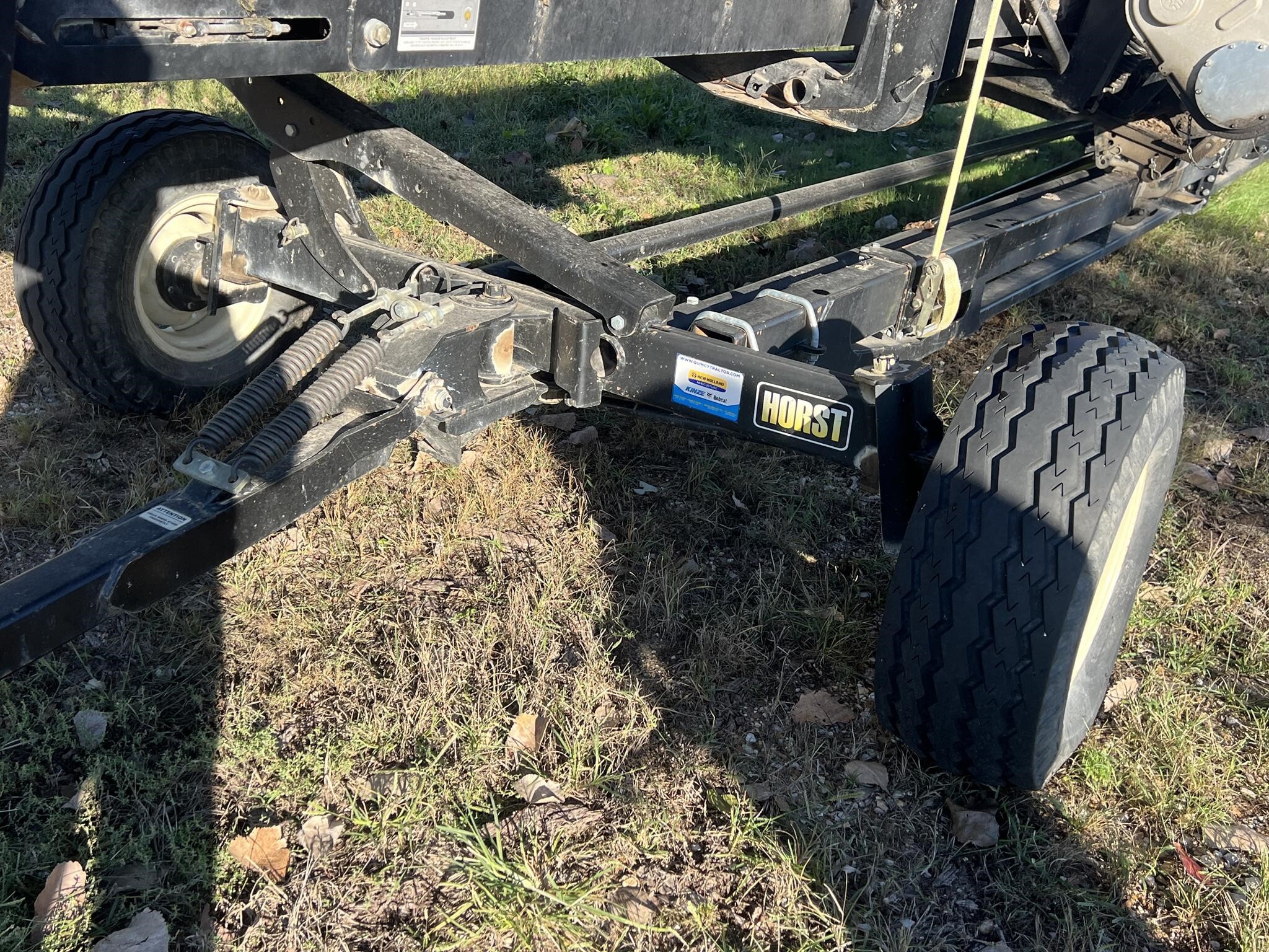 2016 MacDon FD75 Platform