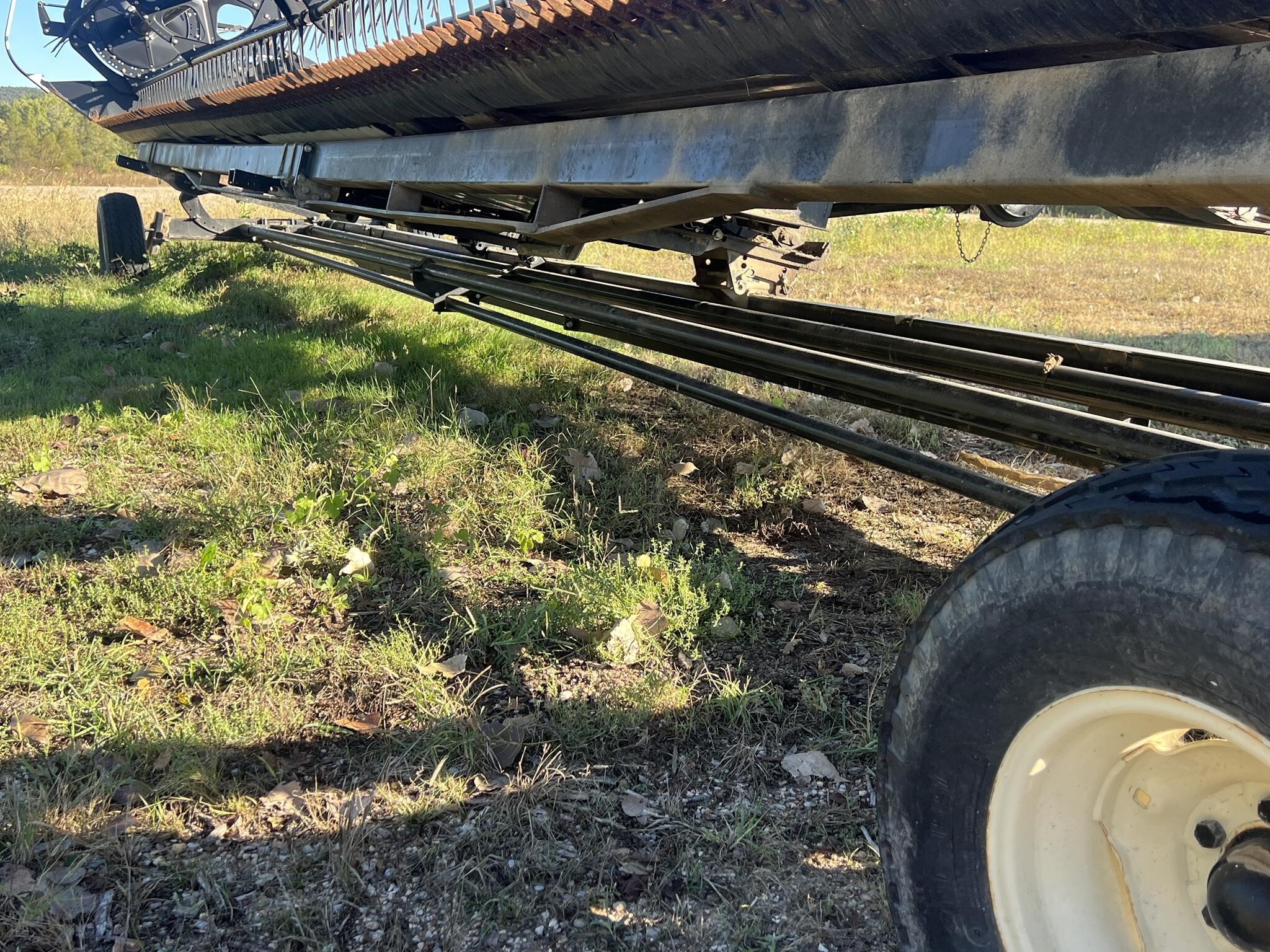 2016 MacDon FD75 Platform