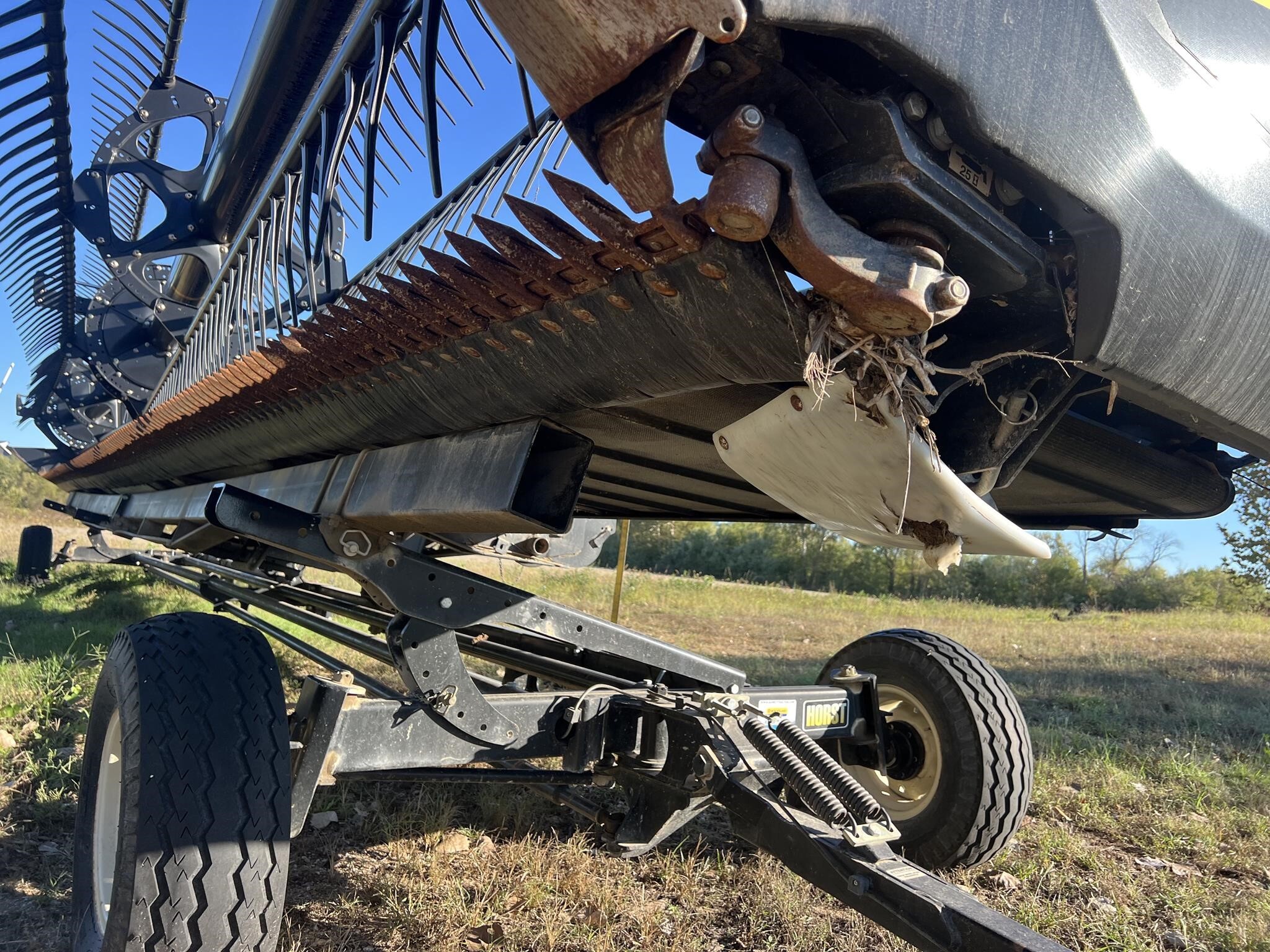 2016 MacDon FD75 Platform