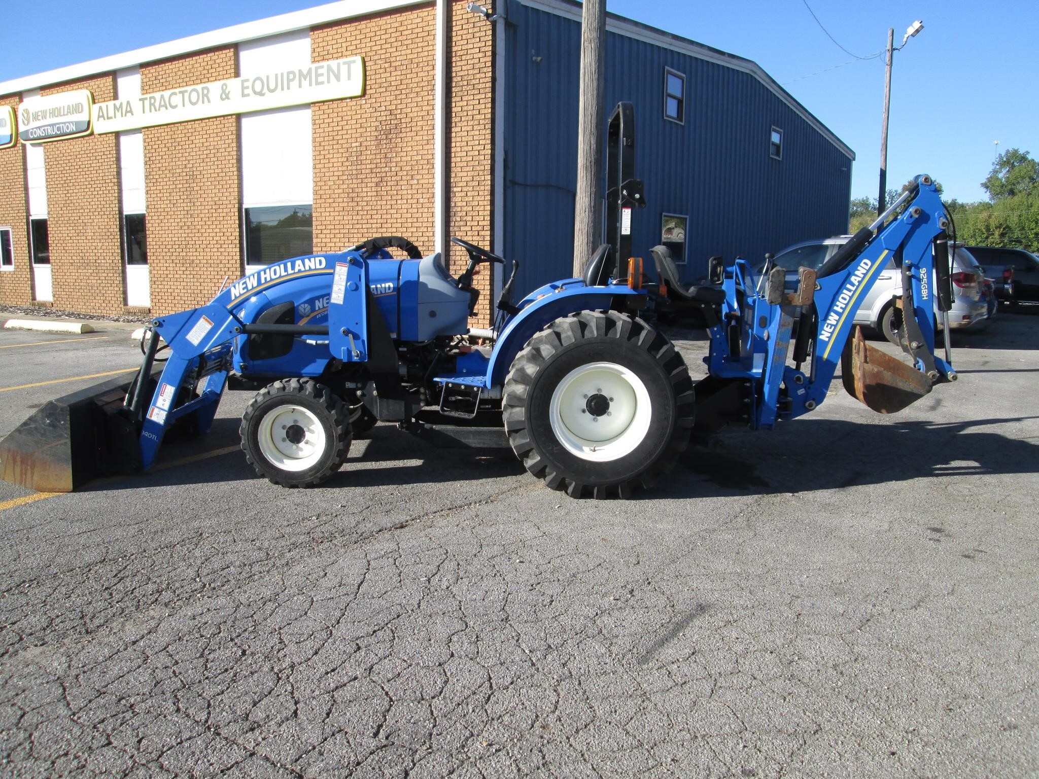 2021 New Holland Workmaster 35 Tractor