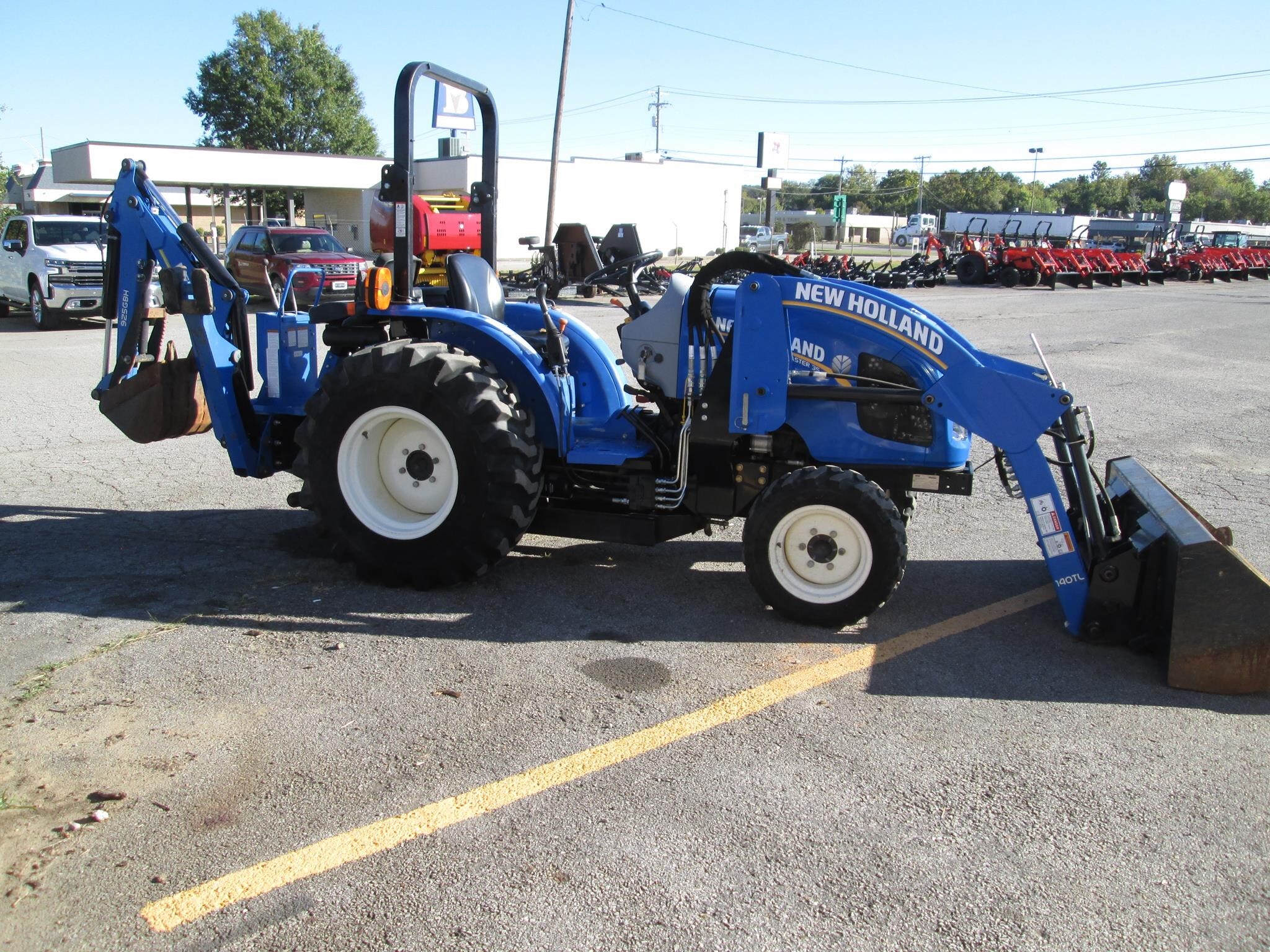 2021 New Holland Workmaster 35 Tractor