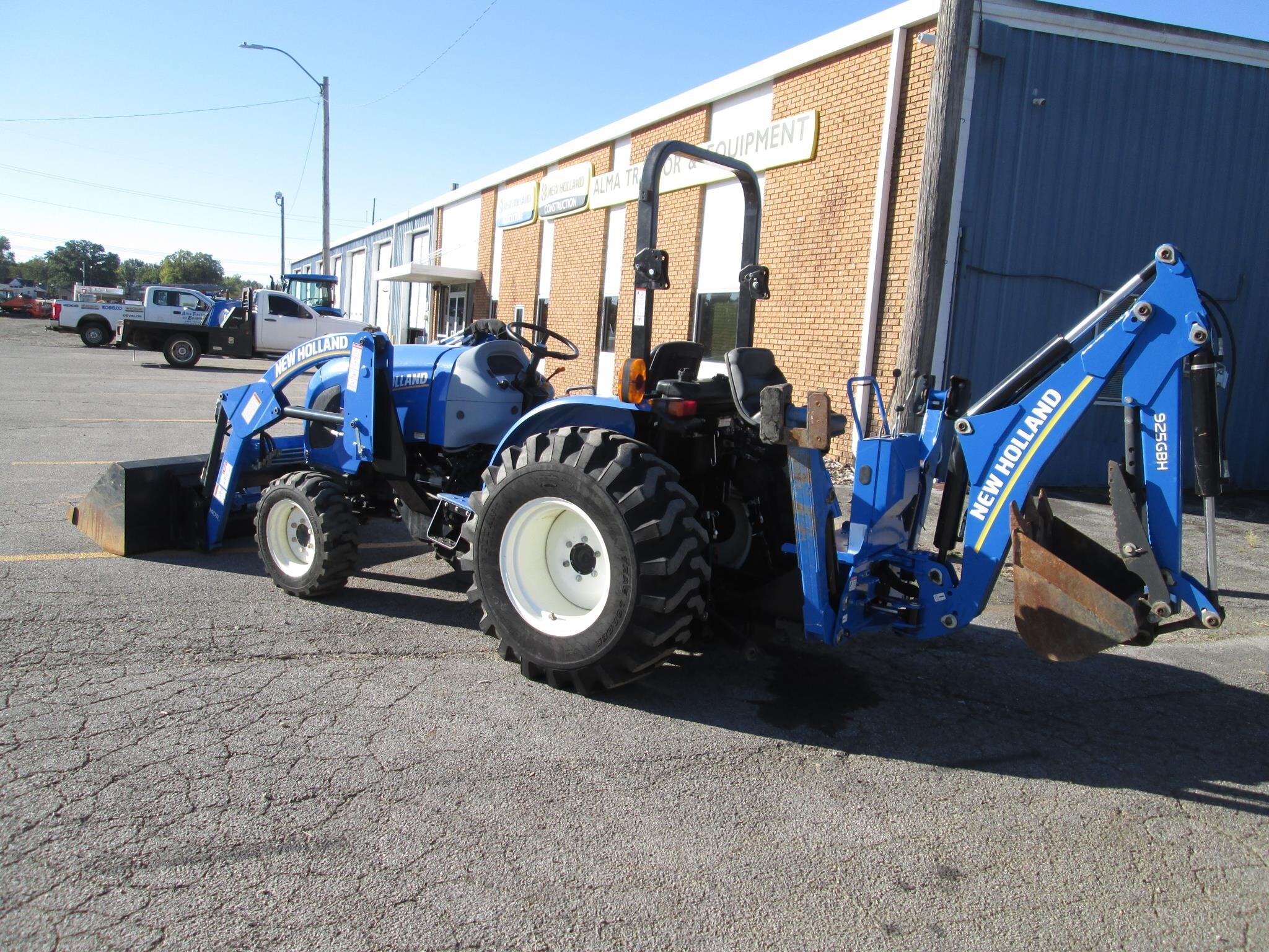 2021 New Holland Workmaster 35 Tractor