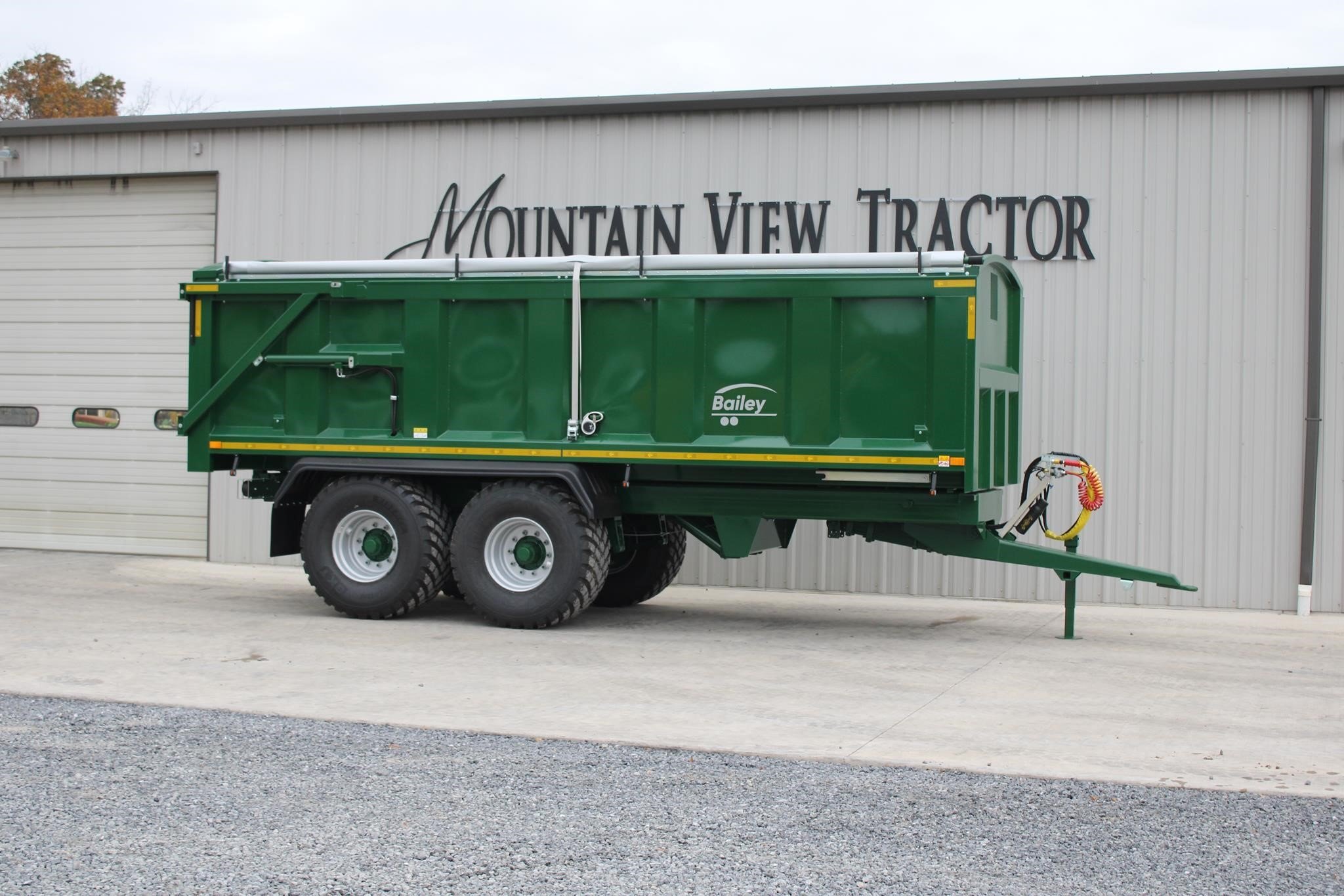 2025 Bailey TB16 Grain Trailer