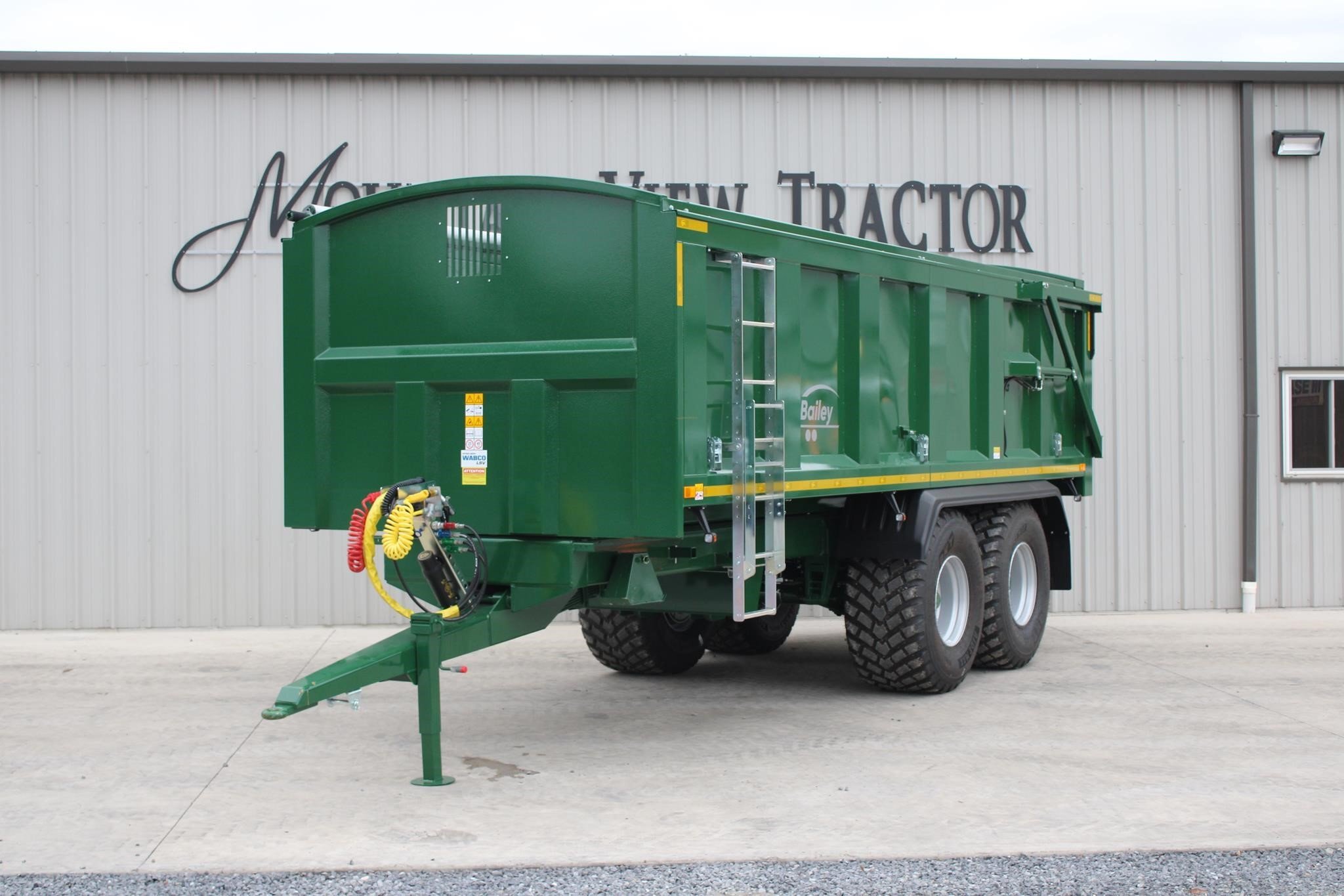 2025 Bailey TB16 Grain Trailer