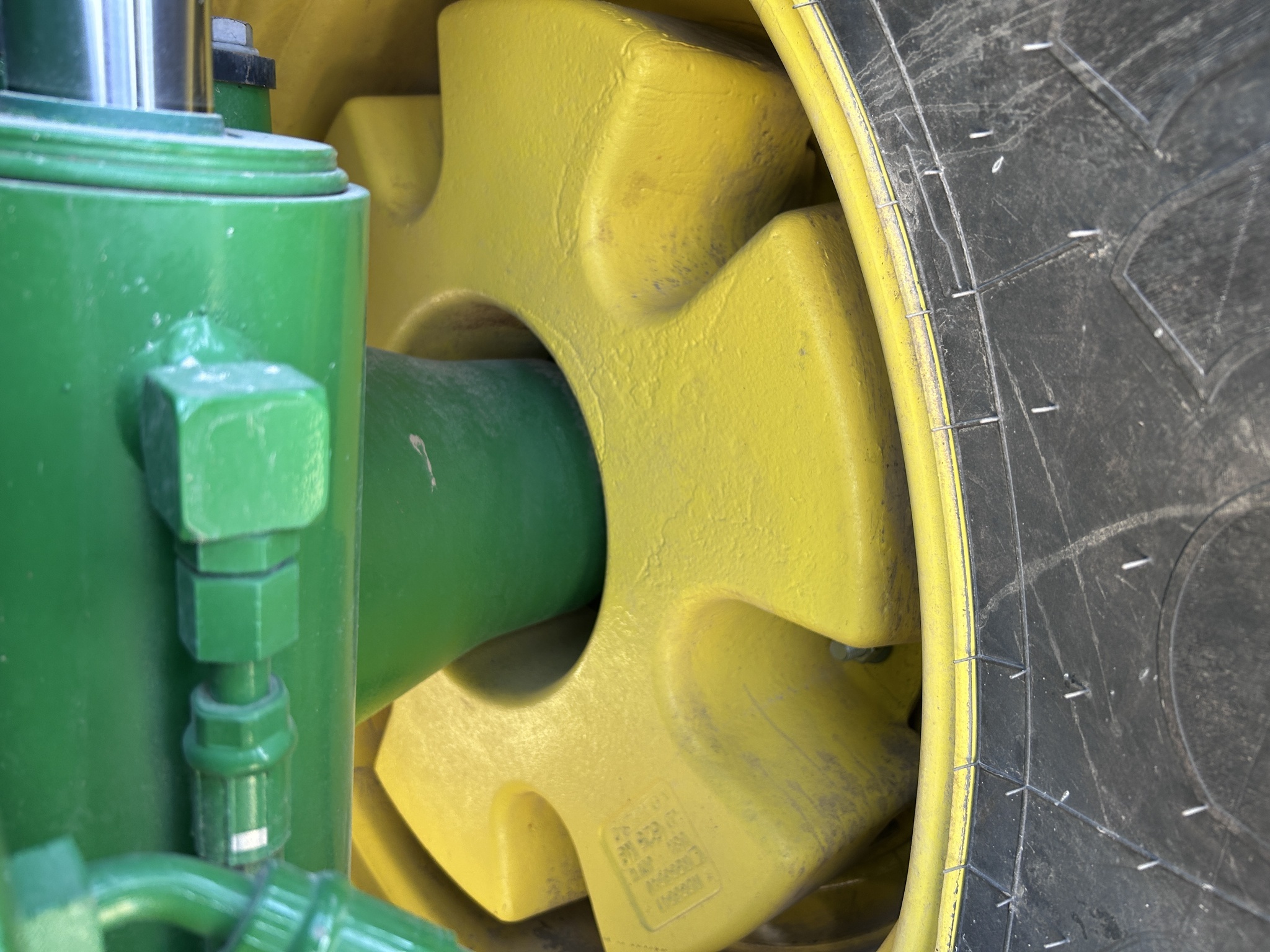 2023 John Deere 8R 340 Tractor