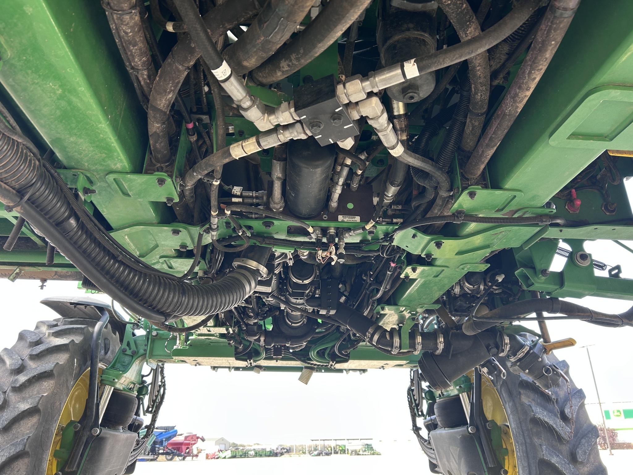 2024 John Deere 412R Self-Propelled Sprayer