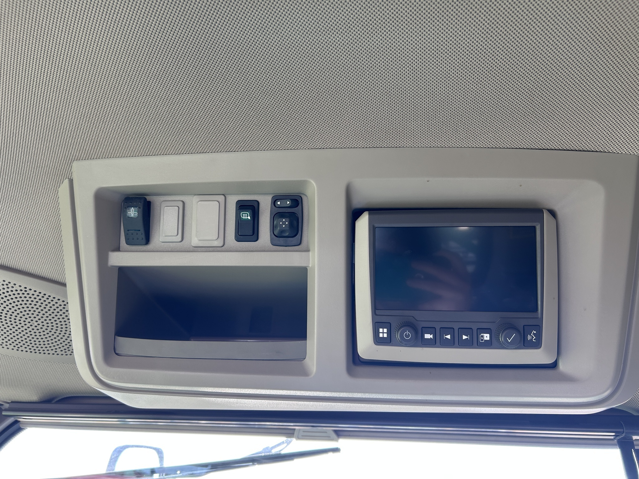 2024 John Deere 412R Self-Propelled Sprayer