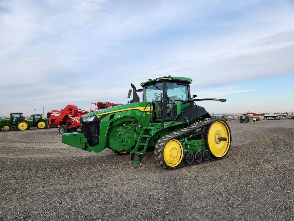 2022 John Deere 8RT 370 Tractor