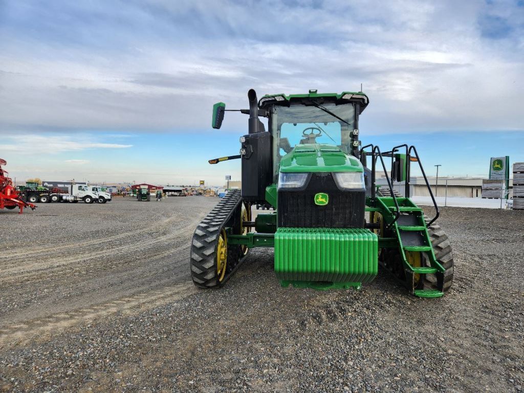 2022 John Deere 8RT 370 Tractor