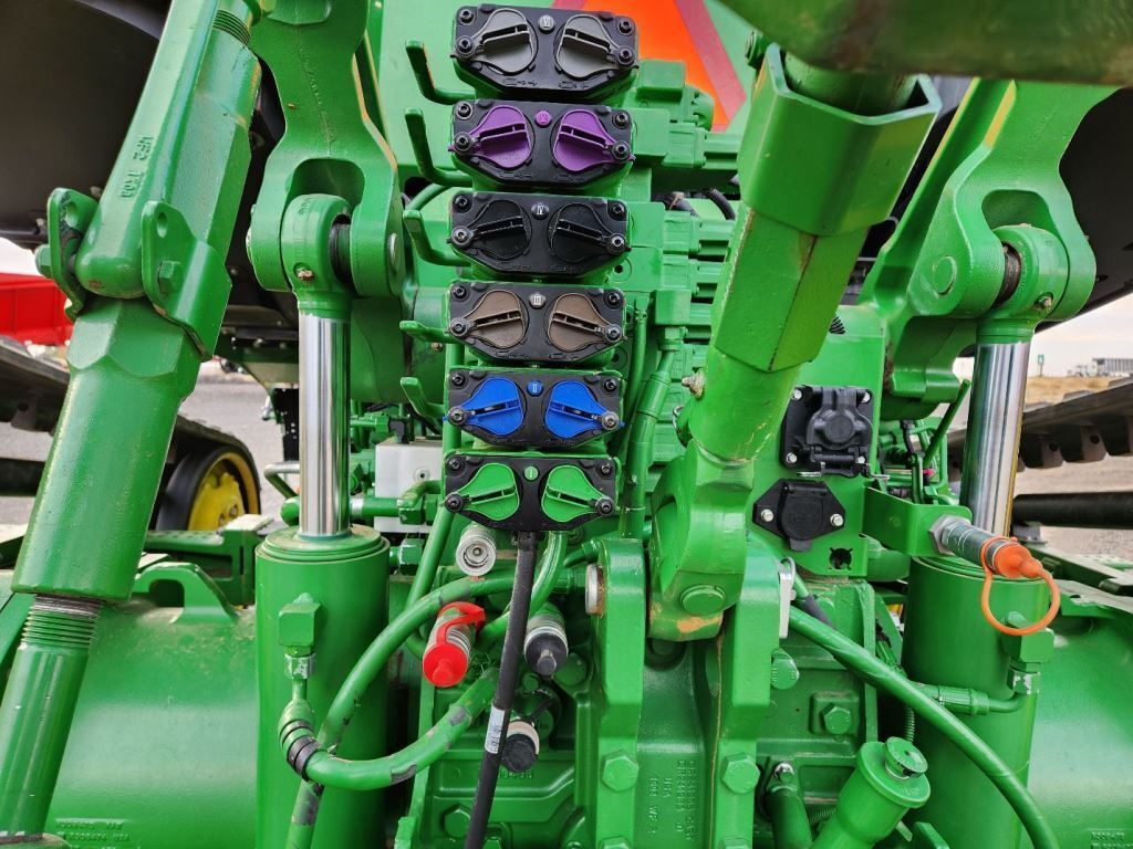 2022 John Deere 8RT 370 Tractor