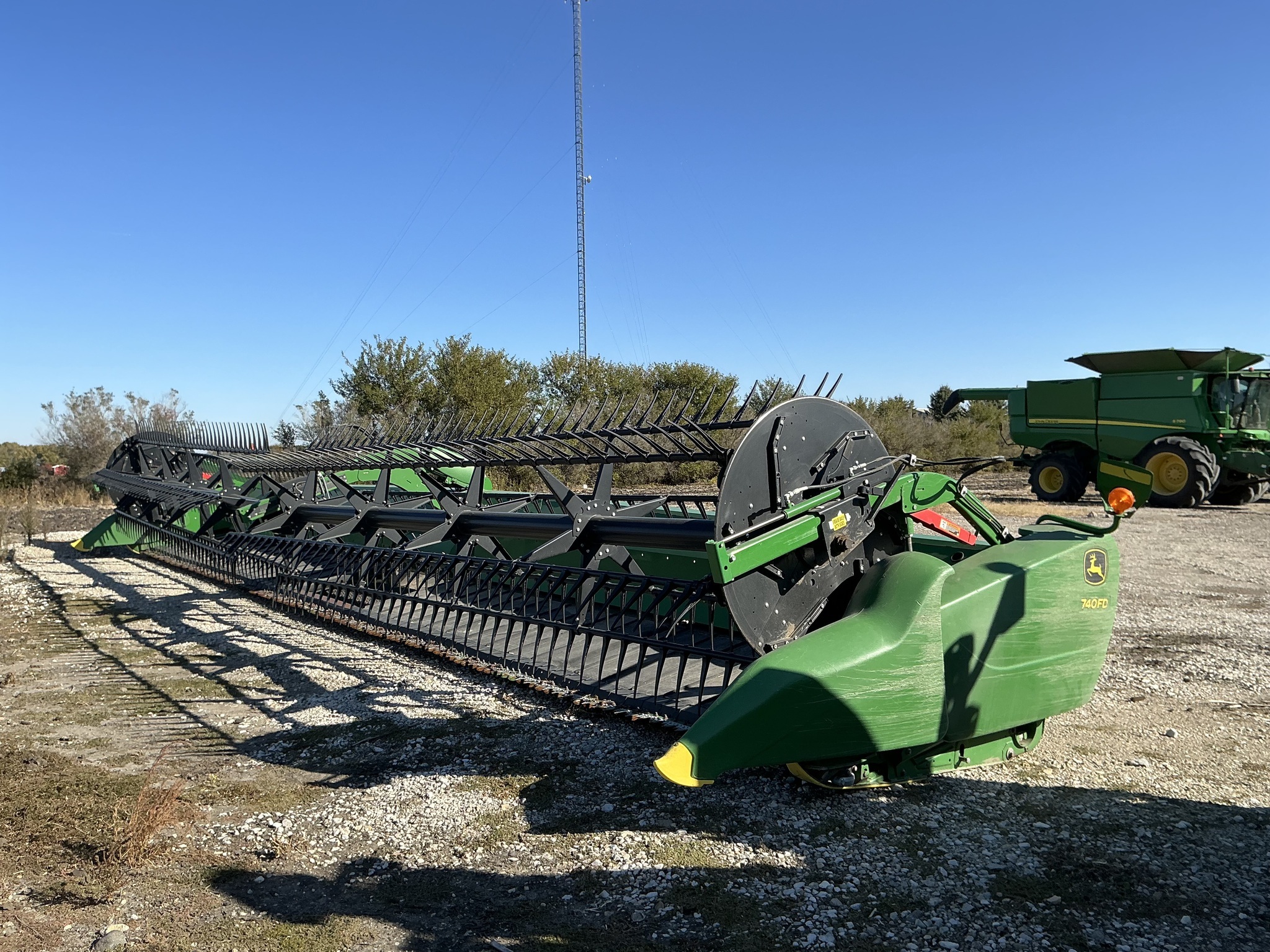 2020 John Deere 740FD Platform