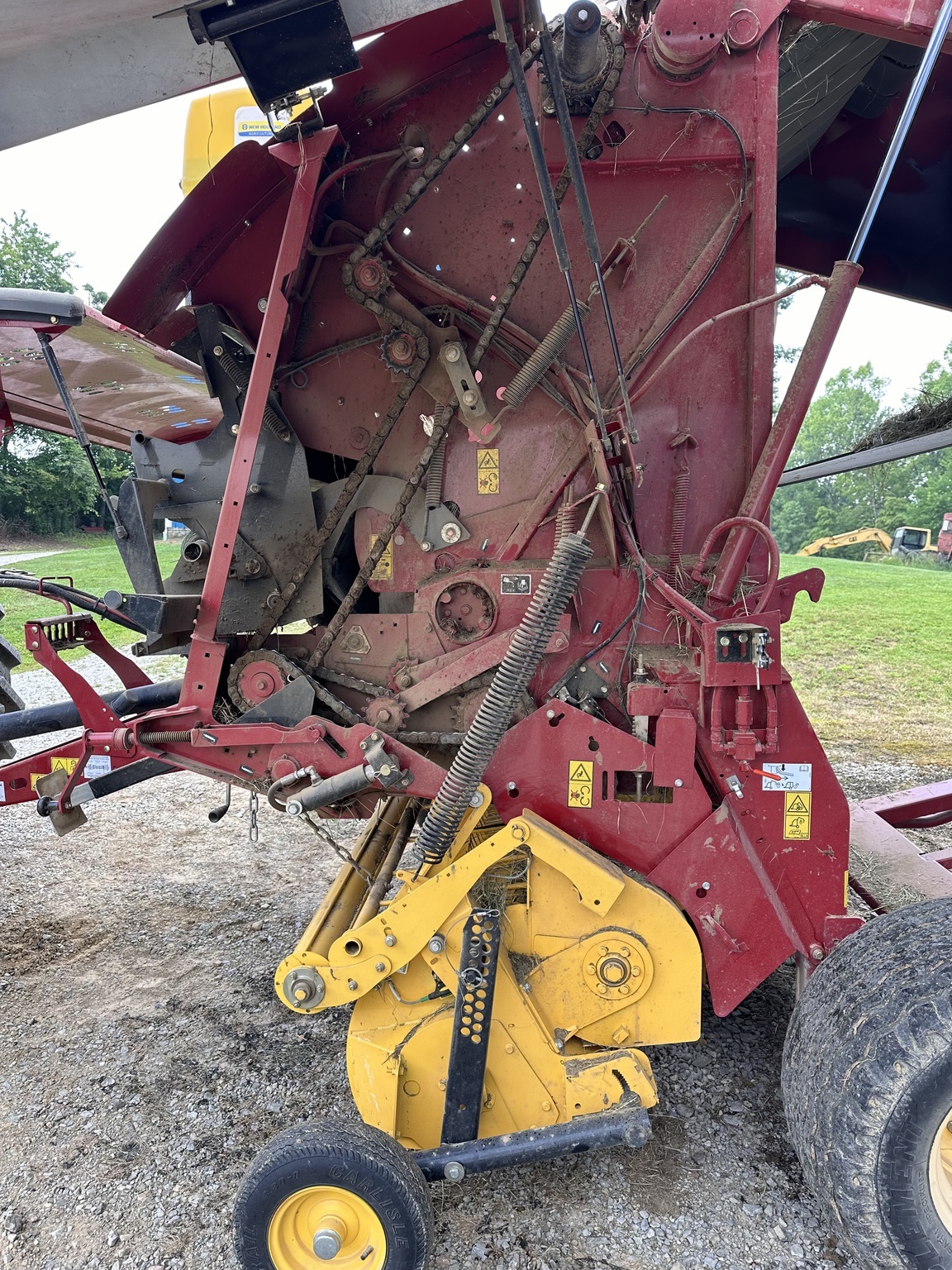 2021 New Holland Roll-Belt 560 Round Baler
