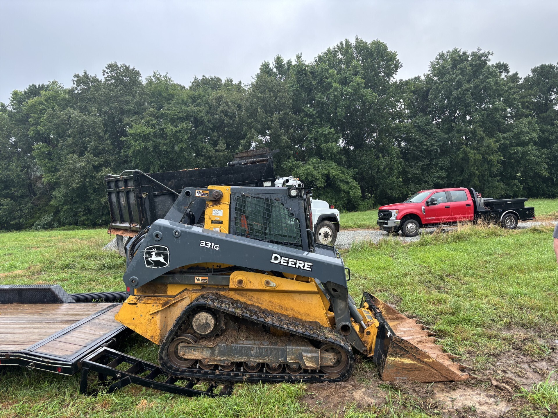 2023 Deere 331G Skid Steer