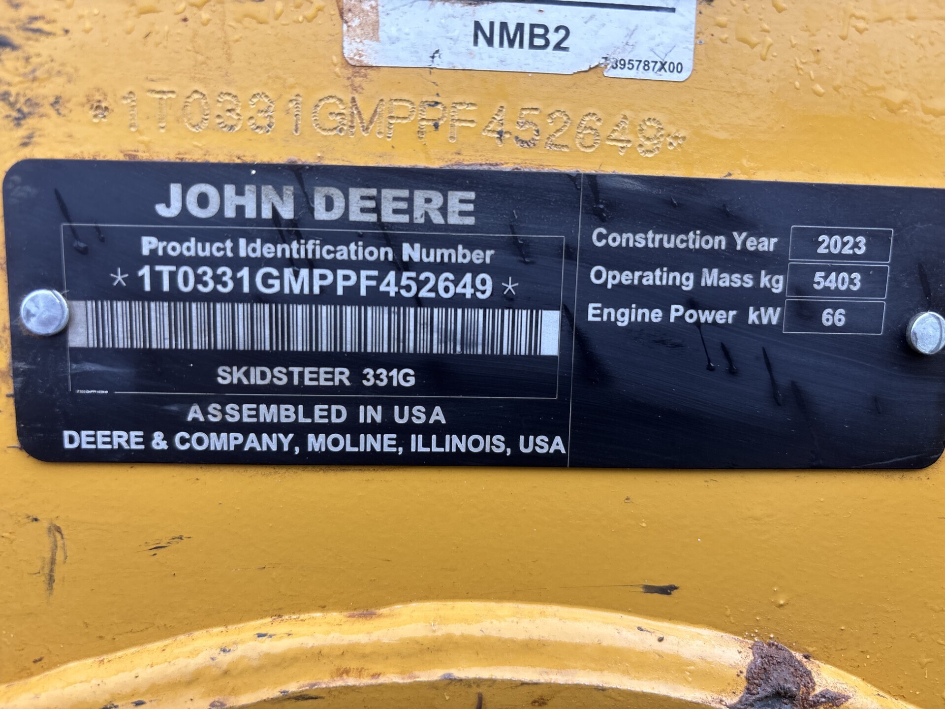 2023 Deere 331G Skid Steer