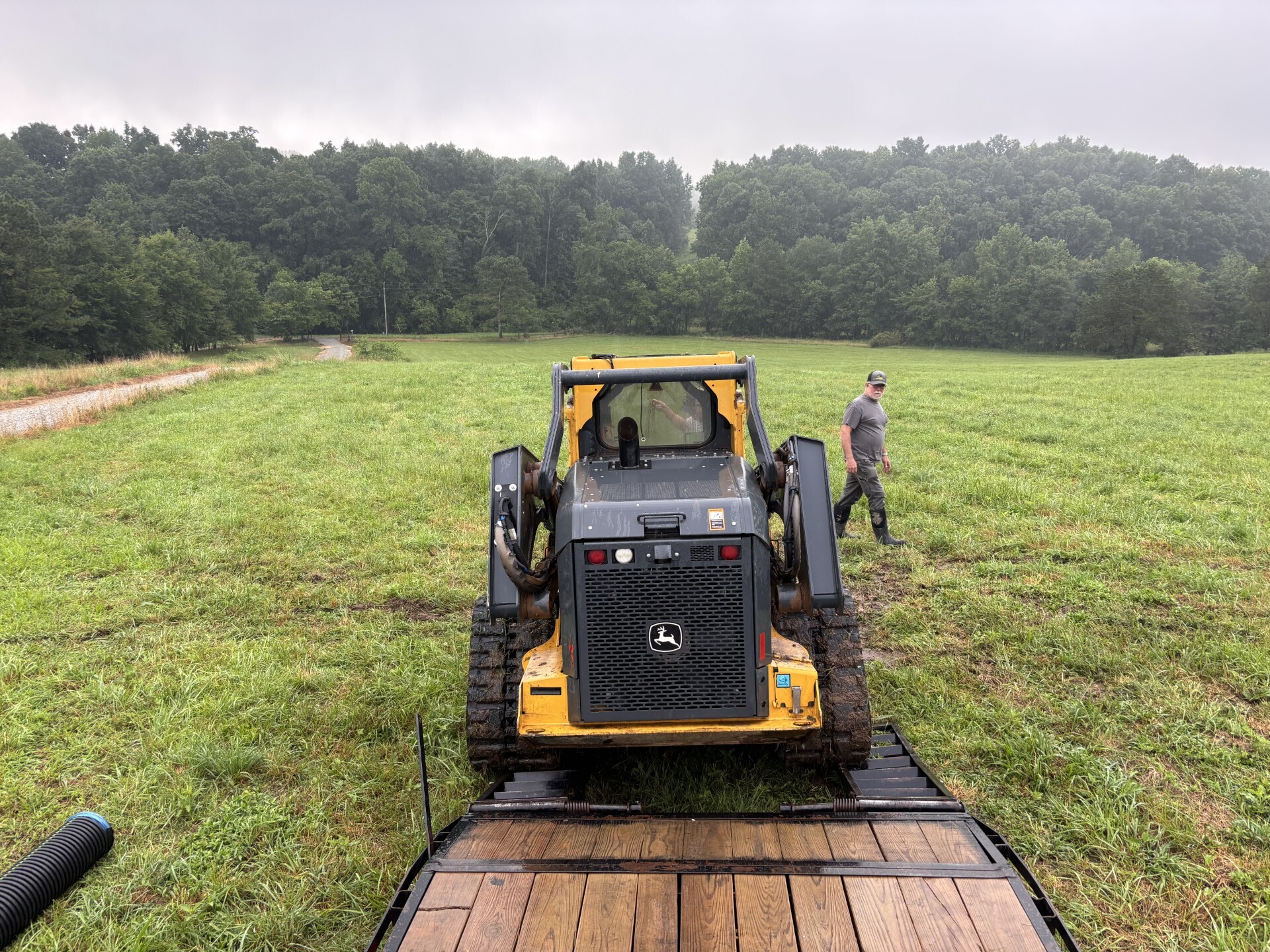 2023 Deere 331G Skid Steer